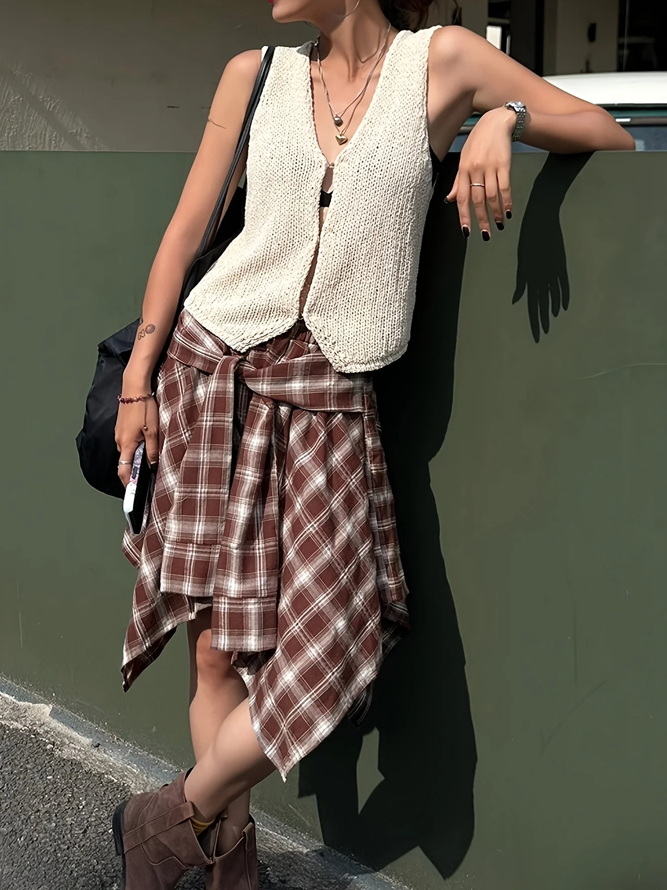 Damen Asymmetrischer Street-Style Rock mit Karo-Muster und Knotendetail – Urbaner Freizeit-Look - Image 6
