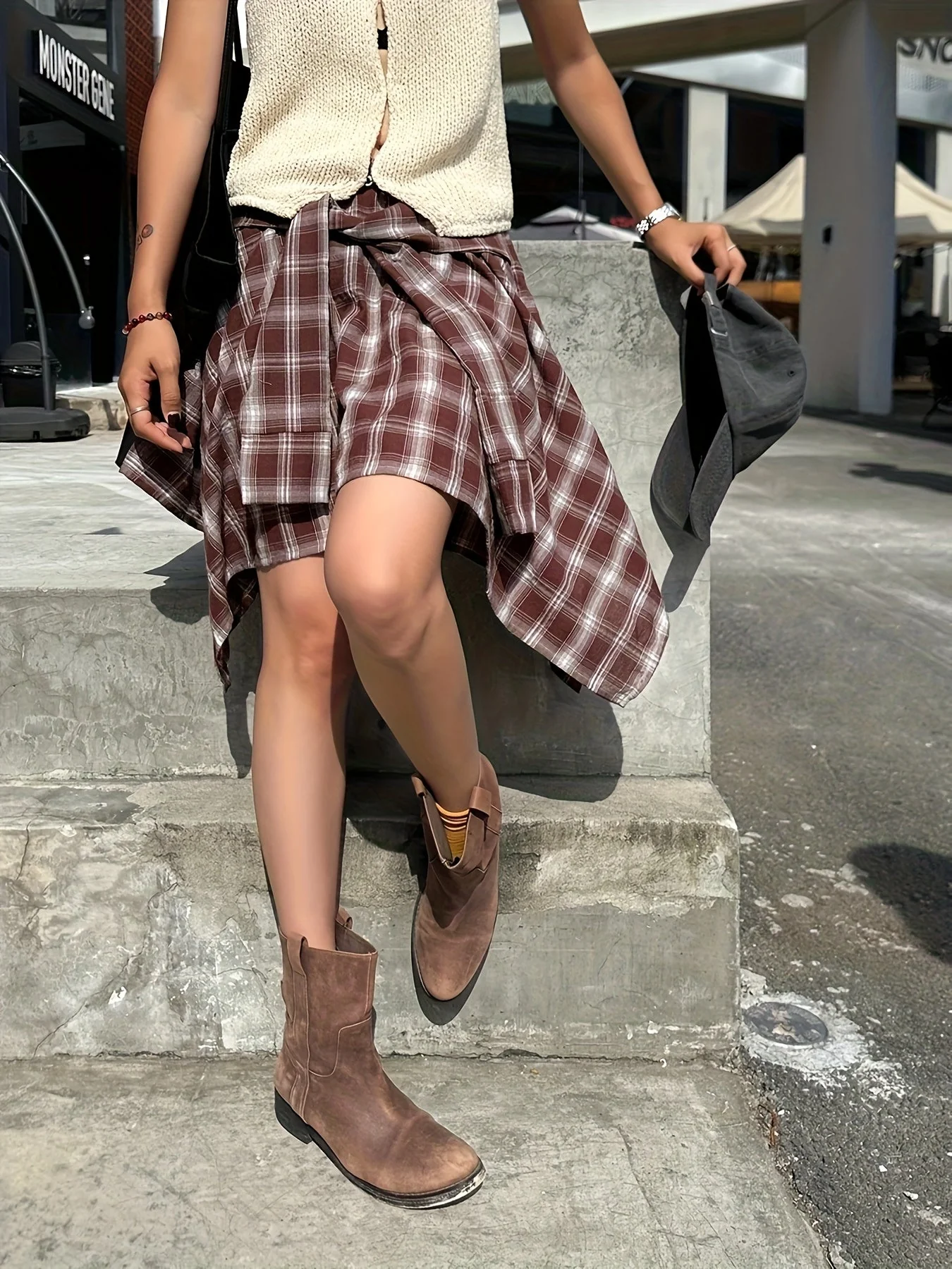 Damen Asymmetrischer Street-Style Rock mit Karo-Muster und Knotendetail – Urbaner Freizeit-Look - Image 7