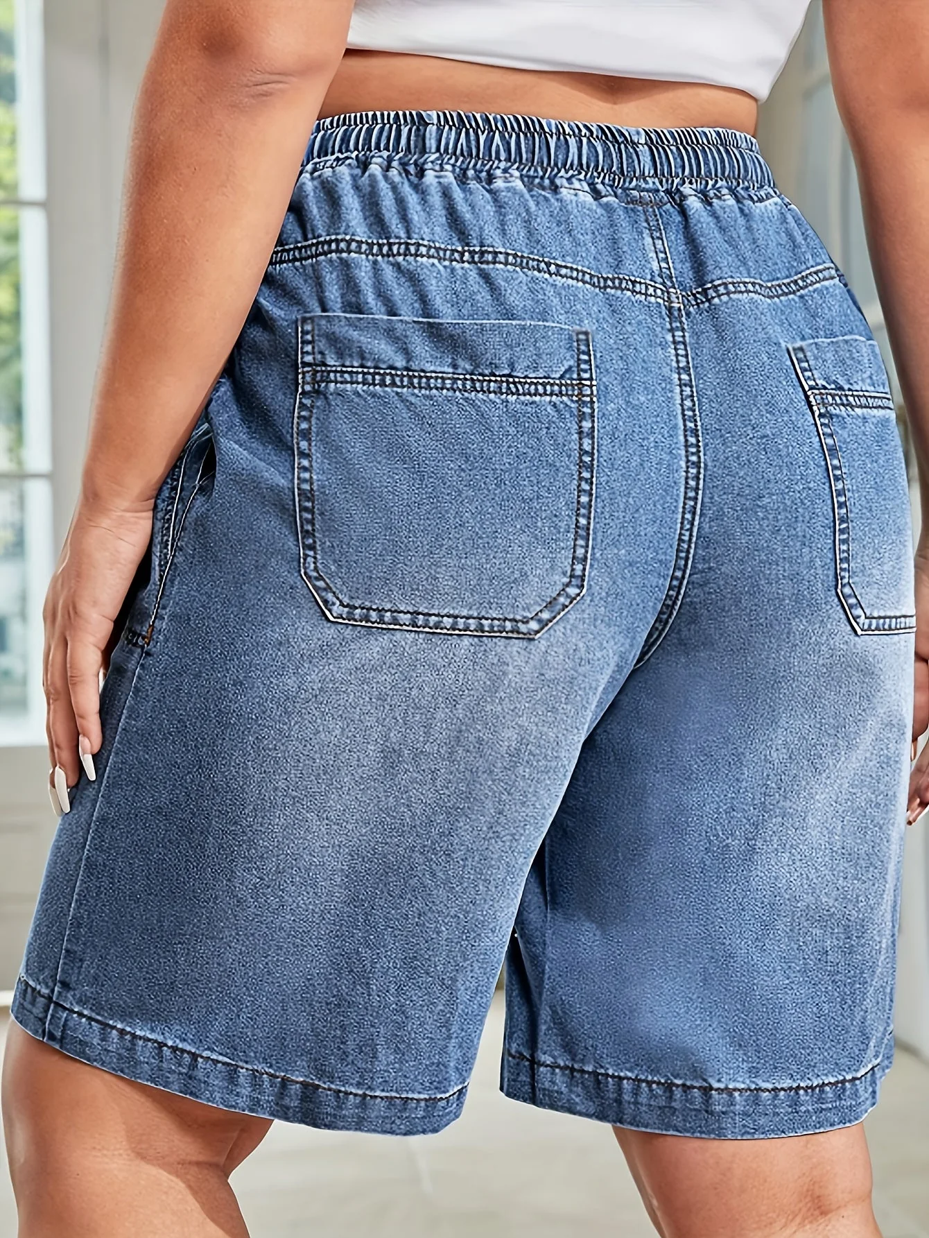 Damen Bermuda Jeans Shorts im Casual Stil mit Kordelzug – Perfekt für Frühling und Sommer - Image 2
