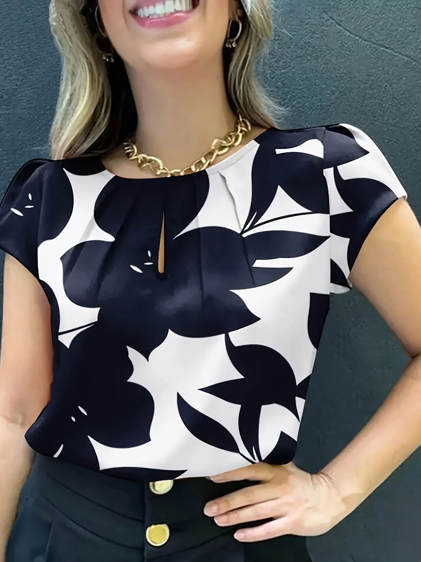Damen Bluse Elegant Kurzarm Modern Business Freizeit - Image 2