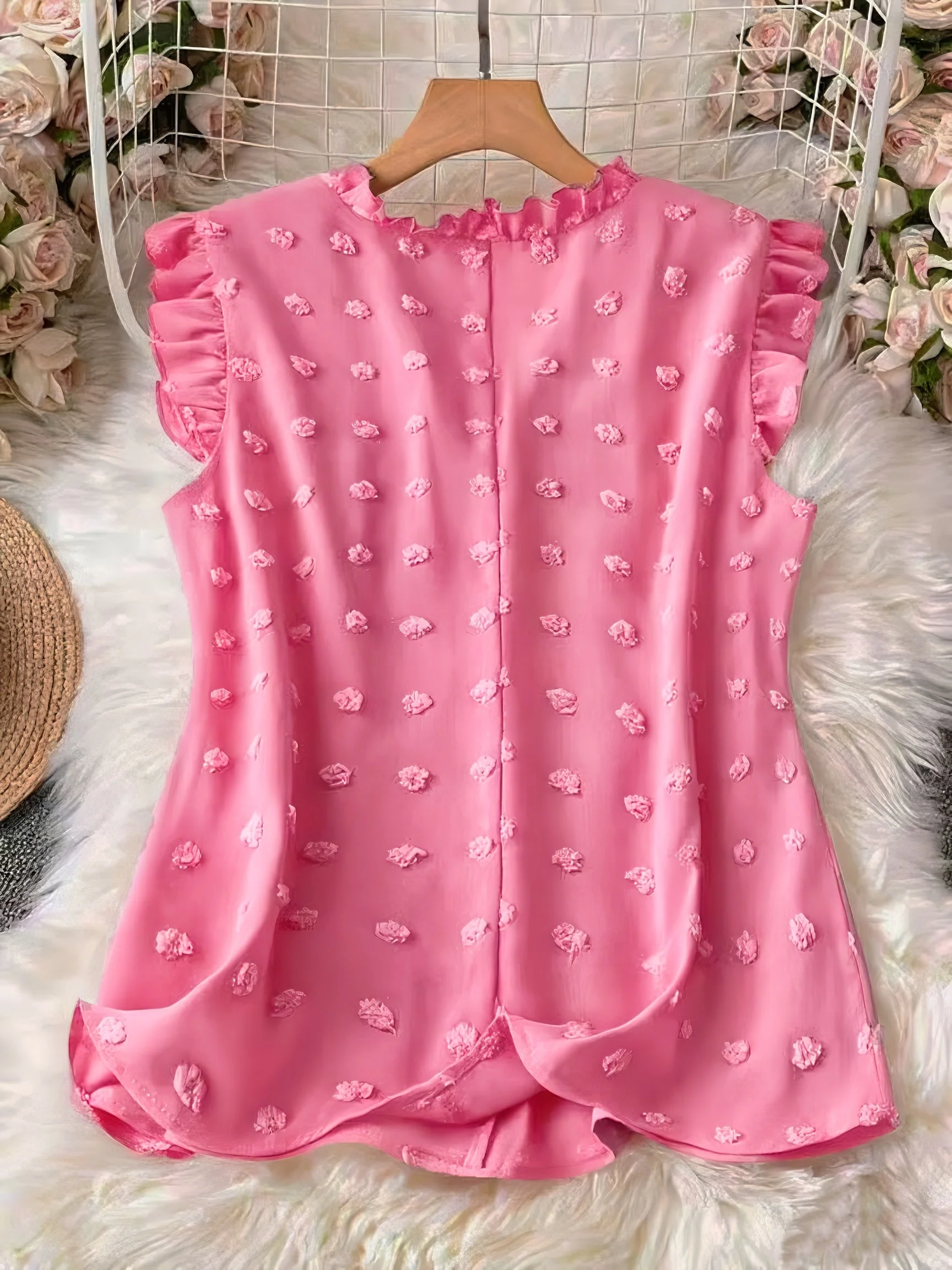 Damen Bluse Elegant mit Rüschen und V-Ausschnitt – Freizeit & Büro - Image 4