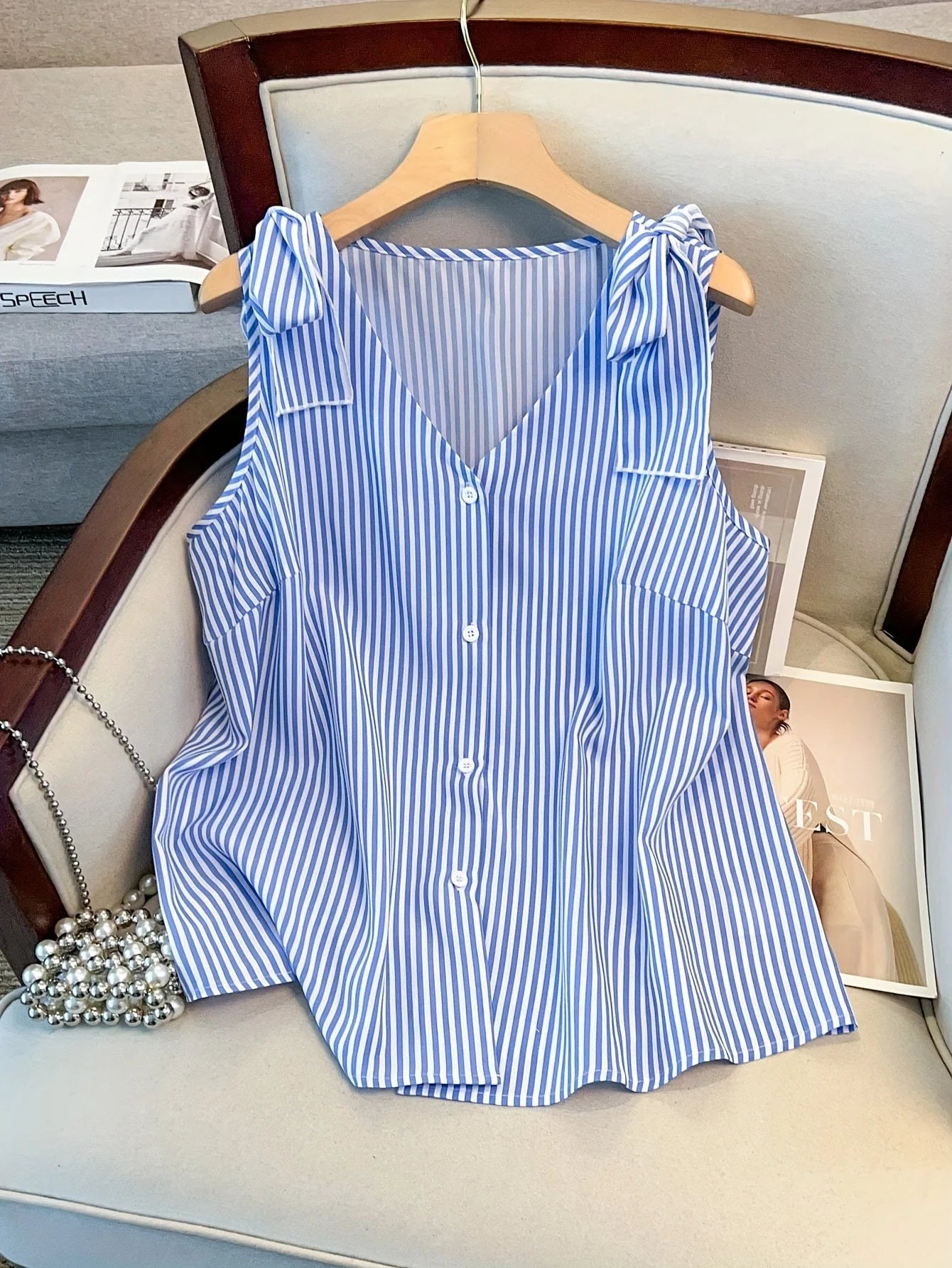 Damen Blusentop mit Streifenmuster und Knopfleiste – Eleganter V-Ausschnitt, Ideal für Büro und Alltag - Image 10