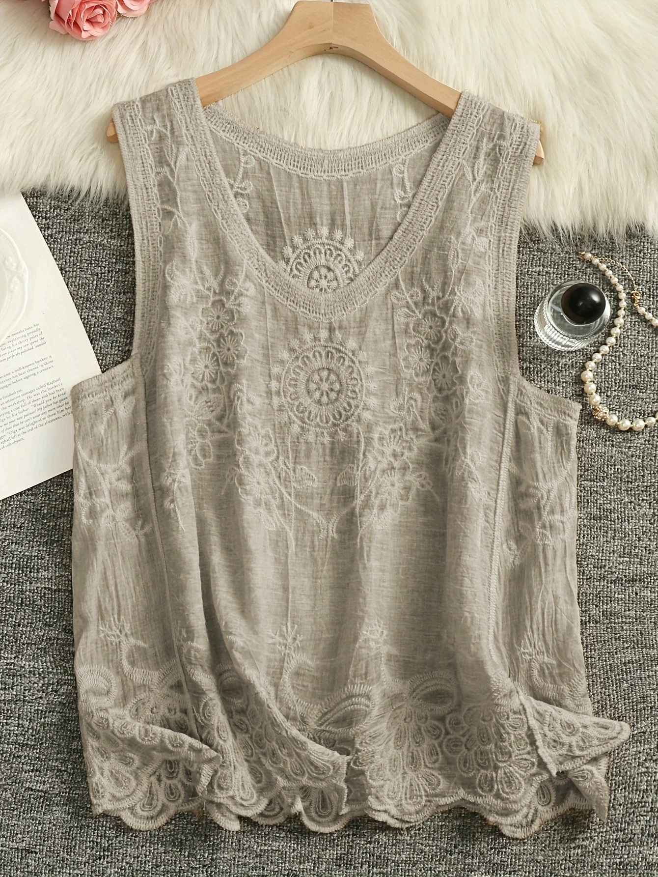 Damen Boho Stickerei Tanktop mit floralen Details – Sommer Freizeitmode