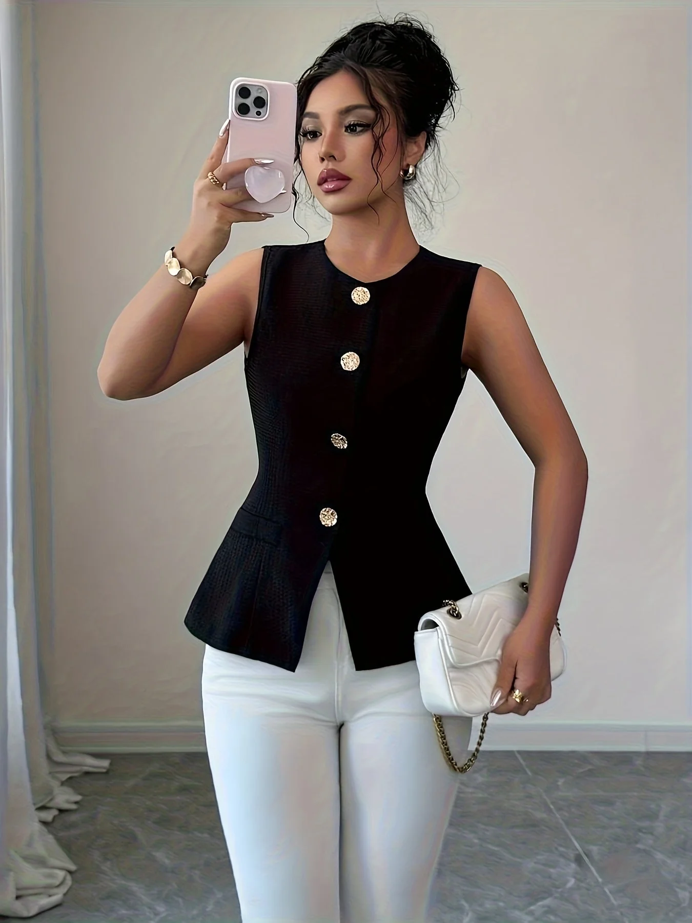 Damen Elegante Ärmellose Bluse mit Goldknöpfen – Business & Freizeit Mode