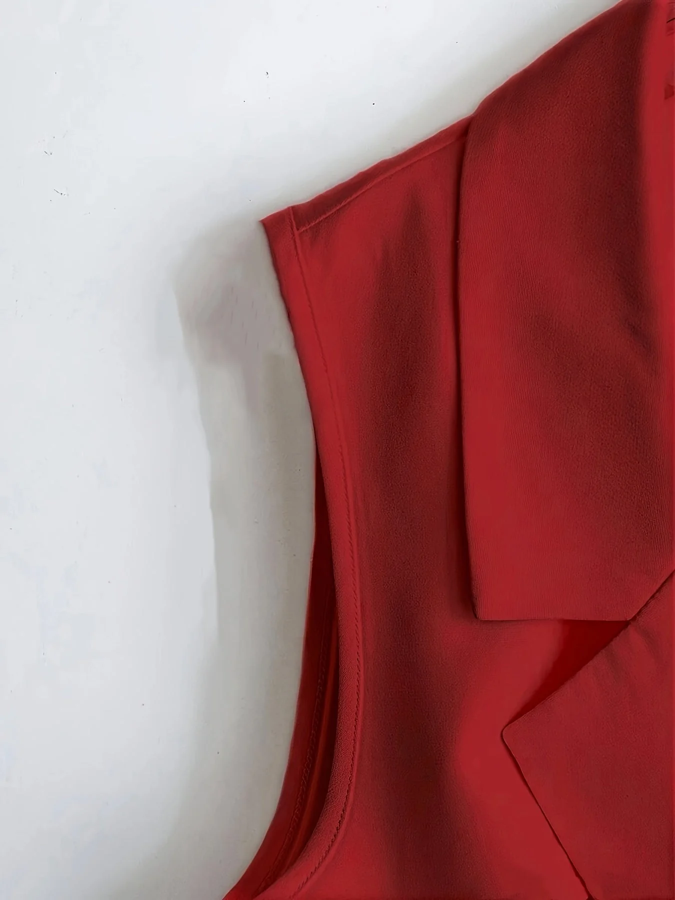 Damen Elegante Ärmellose Weste mit Taillierung und Schößchen für Business und Freizeit - Image 10
