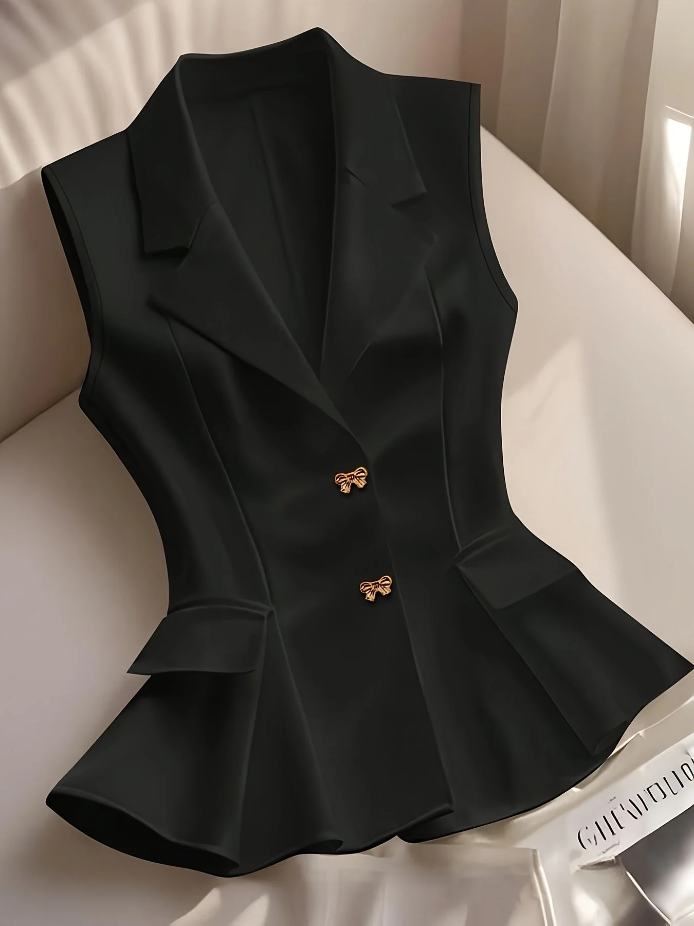 Damen Elegante Ärmellose Weste mit Taillierung und Schößchen für Business und Freizeit - Image 3