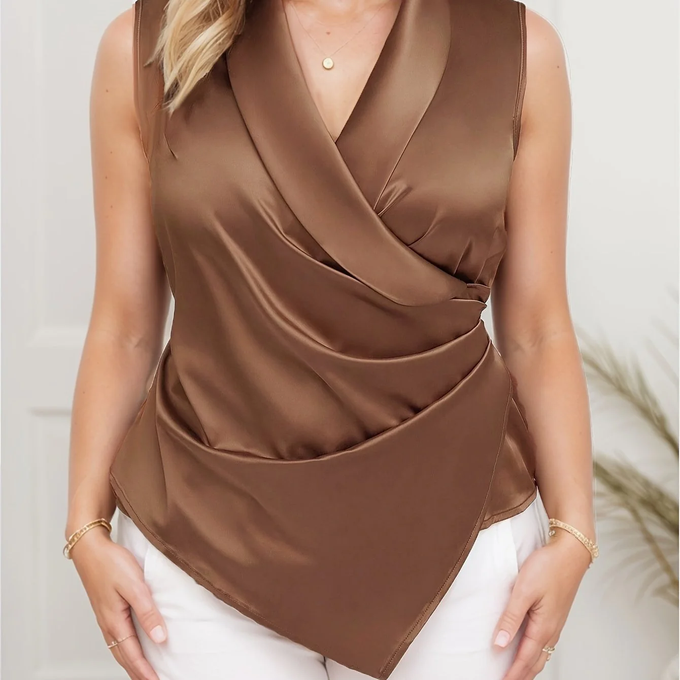 Damen Elegante Wickelbluse Asymmetrisch Ärmellos für Büro und Freizeit - Image 10
