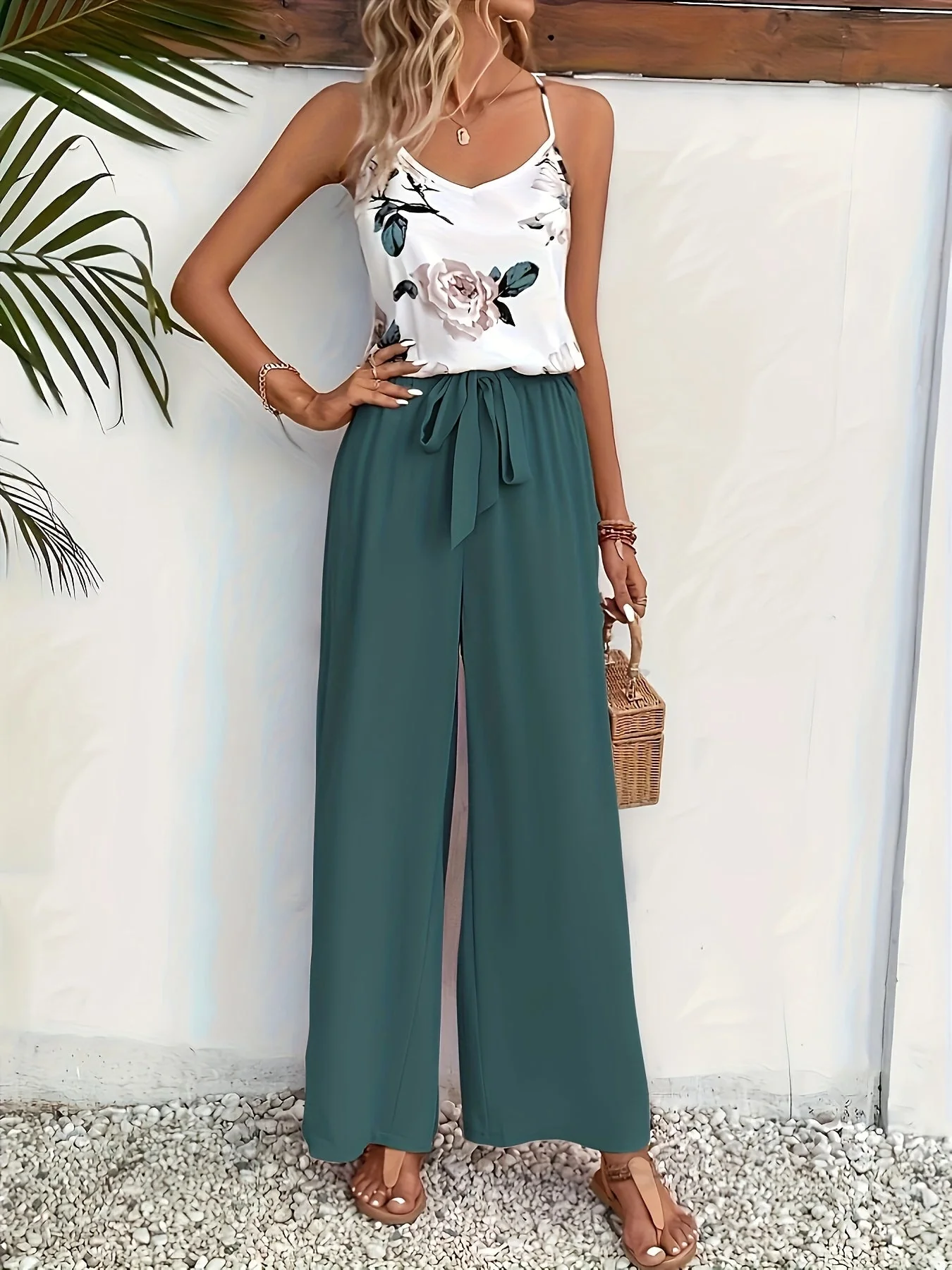 Damen Eleganter Jumpsuit mit Blumenmuster und Schleifen-Detail für Frühling und Sommer - Image 3