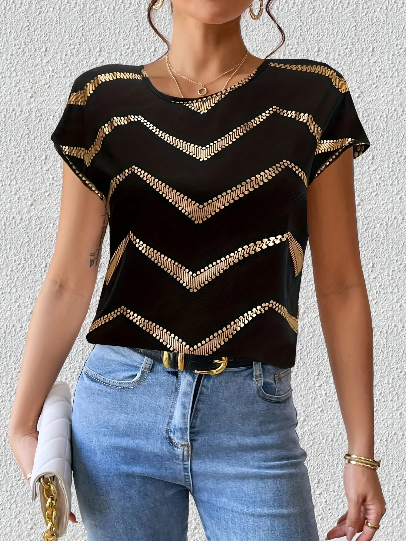 Damen Elegantes Batwing Shirt mit geometrischem Muster – Perfekt für Alltag & Freizeit - Image 2