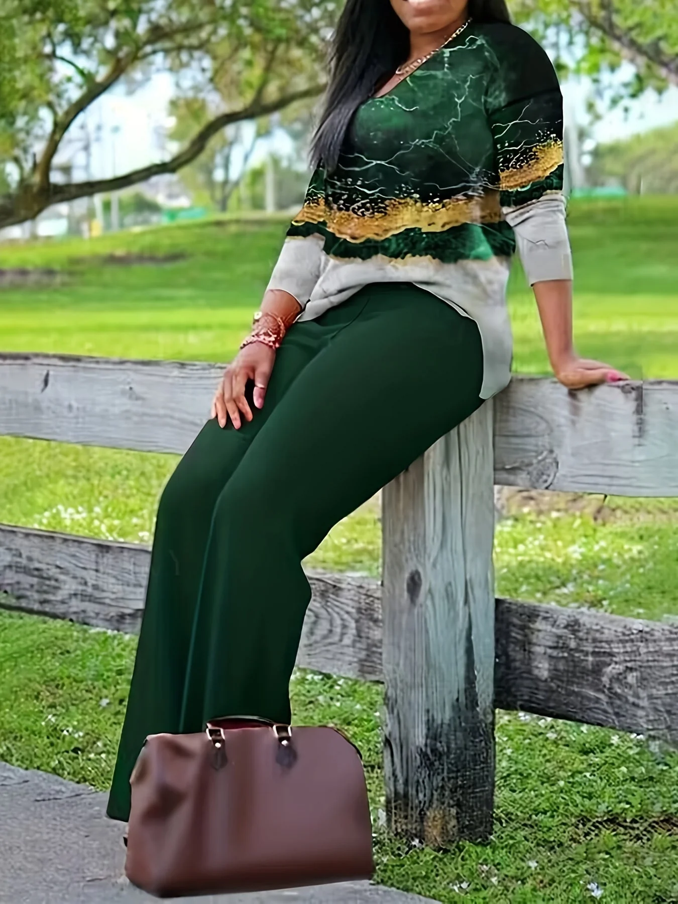 Damen Elegantes Freizeit-Outfit mit Modernem Print – Ideal für Alltag und Büro