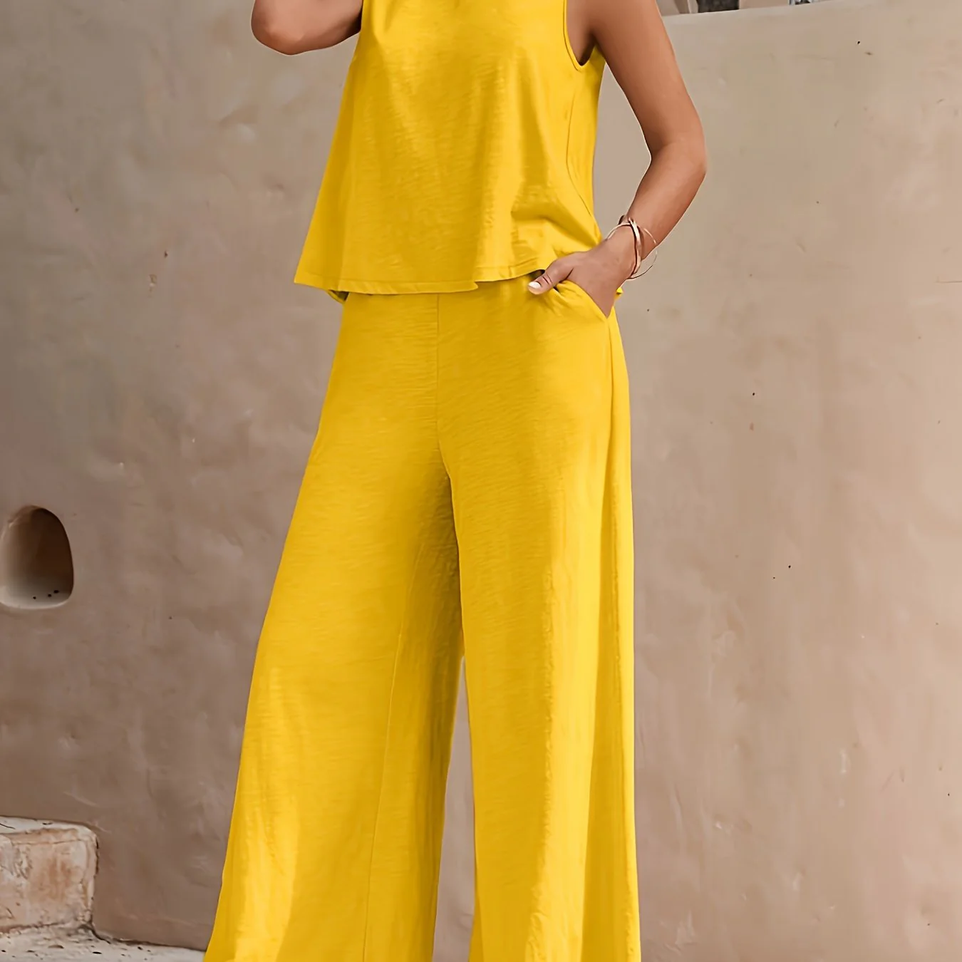 Damen Elegantes Freizeit Zweiteiler Set – Ärmelloses Top und Weite Hose für Alltag und Urlaub - Image 3