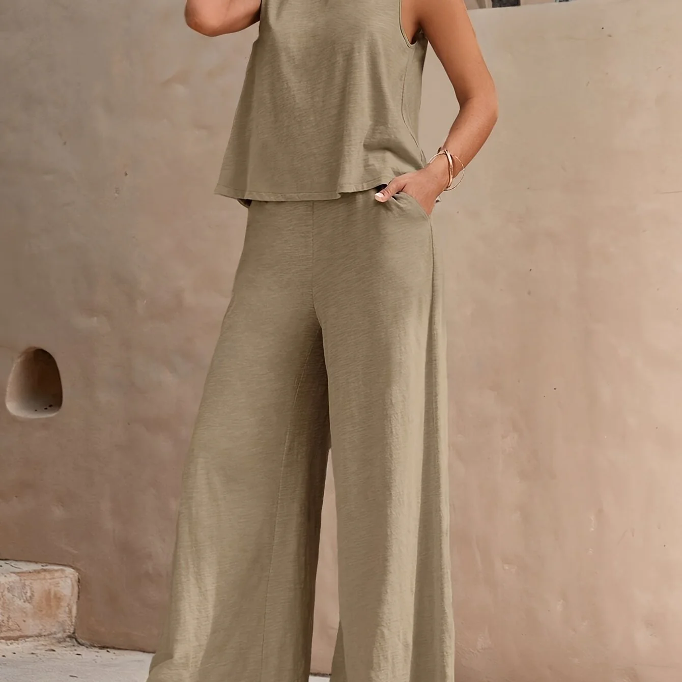 Damen Elegantes Freizeit Zweiteiler Set – Ärmelloses Top und Weite Hose für Alltag und Urlaub - Image 4