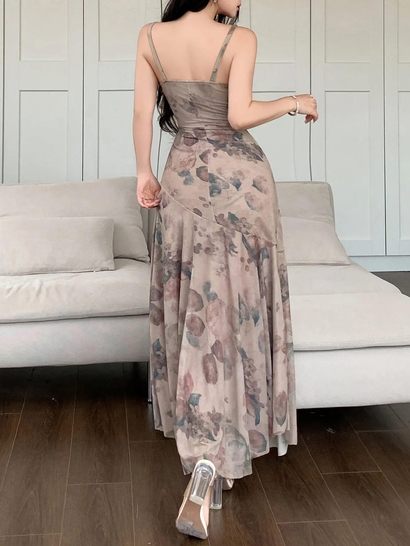Damen Elegantes Maxikleid mit Blumenmuster und V-Ausschnitt – Perfekt für Frühling & Sommer - Image 7