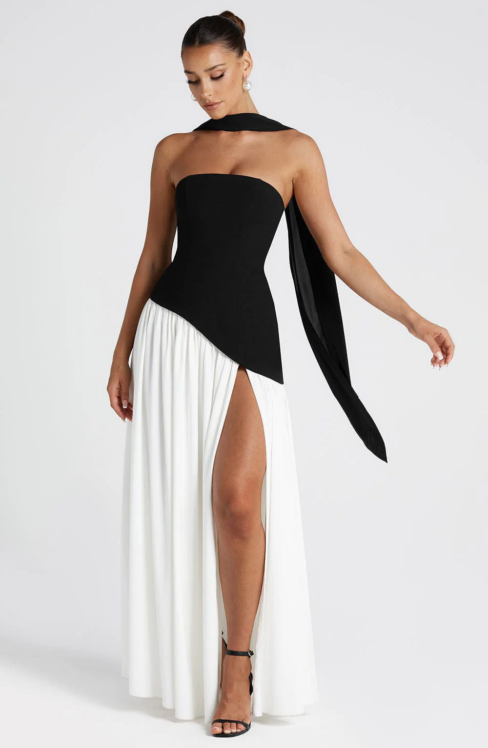 Damen Elegantes Trägerloses Abend Maxikleid – Modernes Design für festliche Anlässe und Galas - Image 4