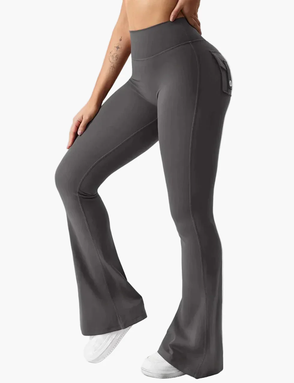 Damen Fitness Cargo Bootcut Leggings mit Taschen und Po-Lift – Figurformende Sporthose für Training & Alltag - Image 4