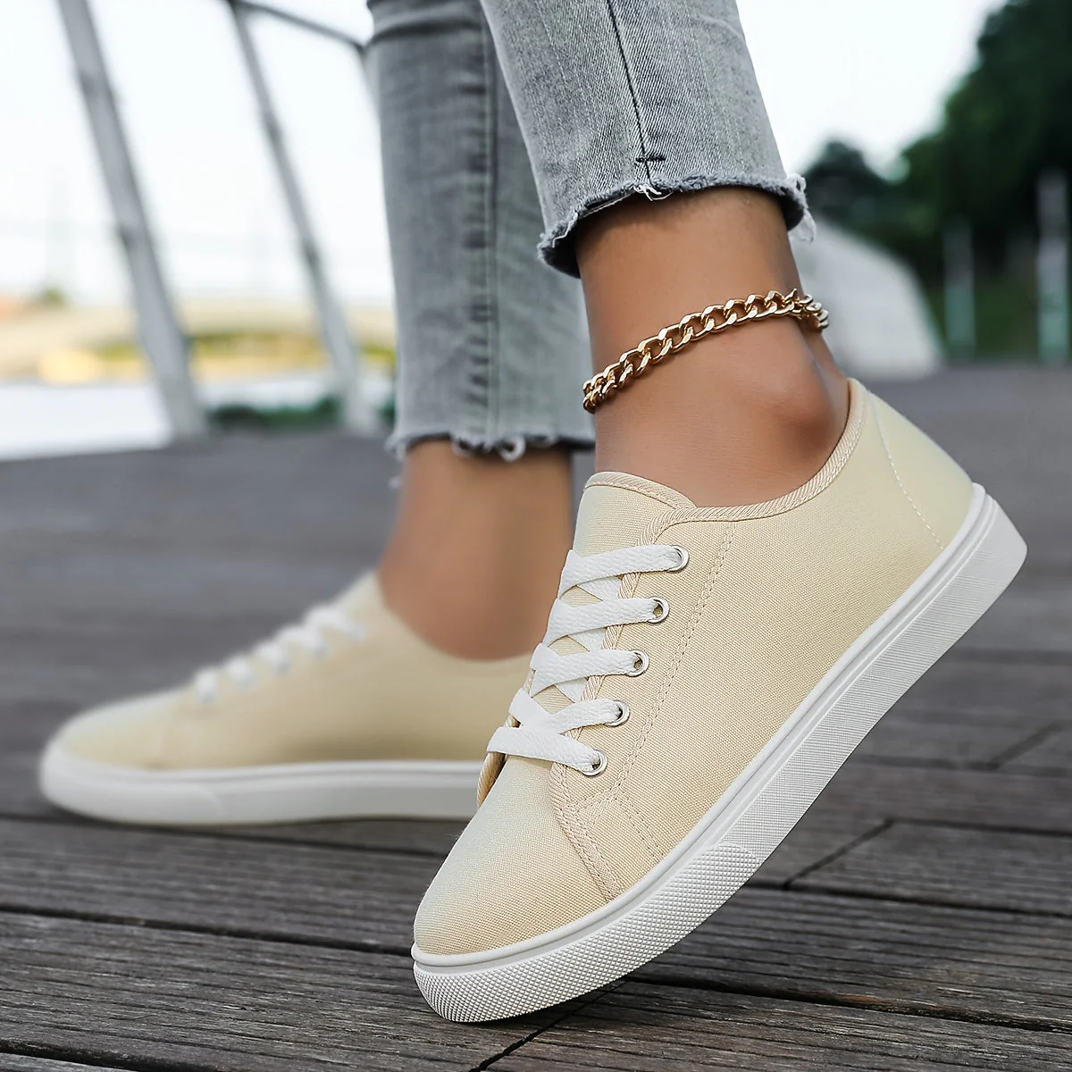 Damen Freizeit-Sneaker Schnürschuh für Alltag und Streetstyle - Image 3
