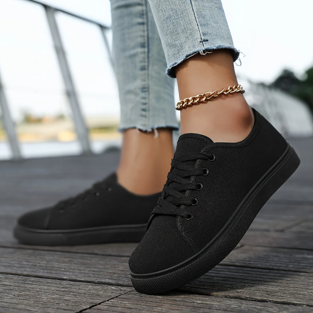 Damen Freizeit-Sneaker Schnürschuh für Alltag und Streetstyle - Image 5