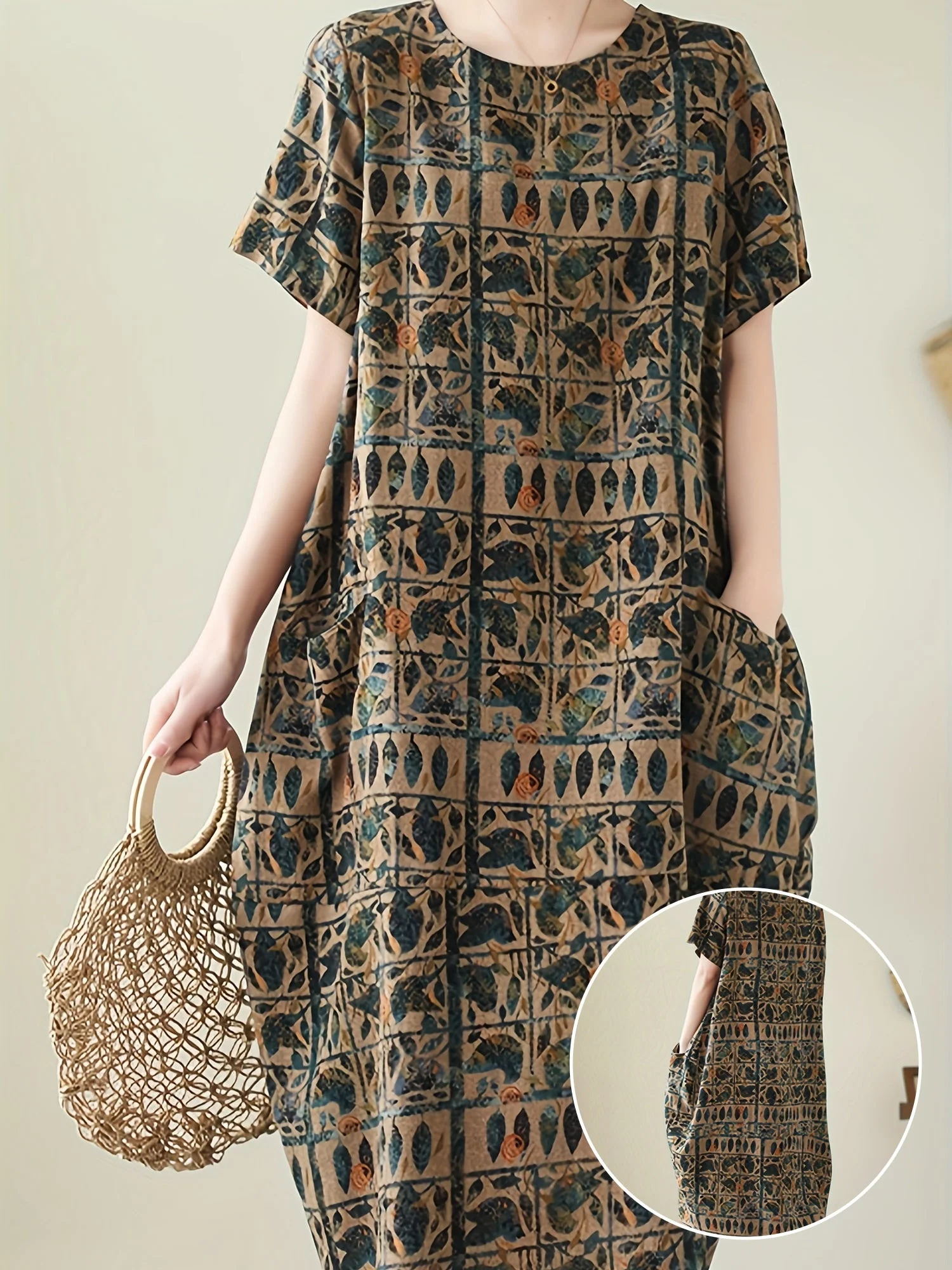 Damen Freizeitkleid mit geometrischem Print und lockerer Passform – Kurzarm, lässig, ideal für Alltag und Büro