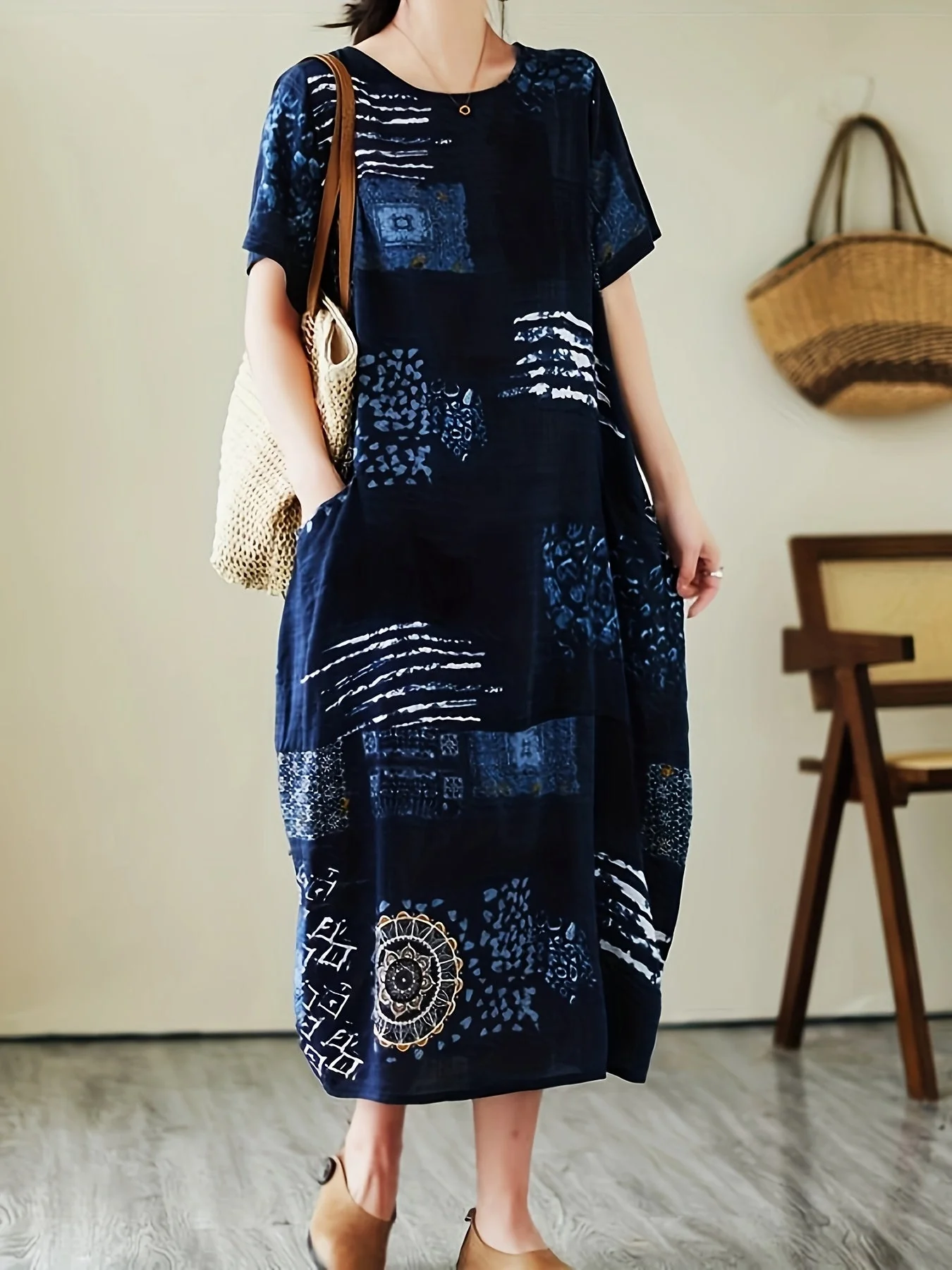 Damen Freizeitkleid mit geometrischem Print und lockerer Passform – Kurzarm, lässig, ideal für Alltag und Büro - Image 6