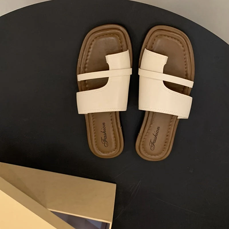 Damen Freizeitsandalen mit modernem Schnitt – Bequeme Sommerschuhe für Alltag und Urlaub - Image 3