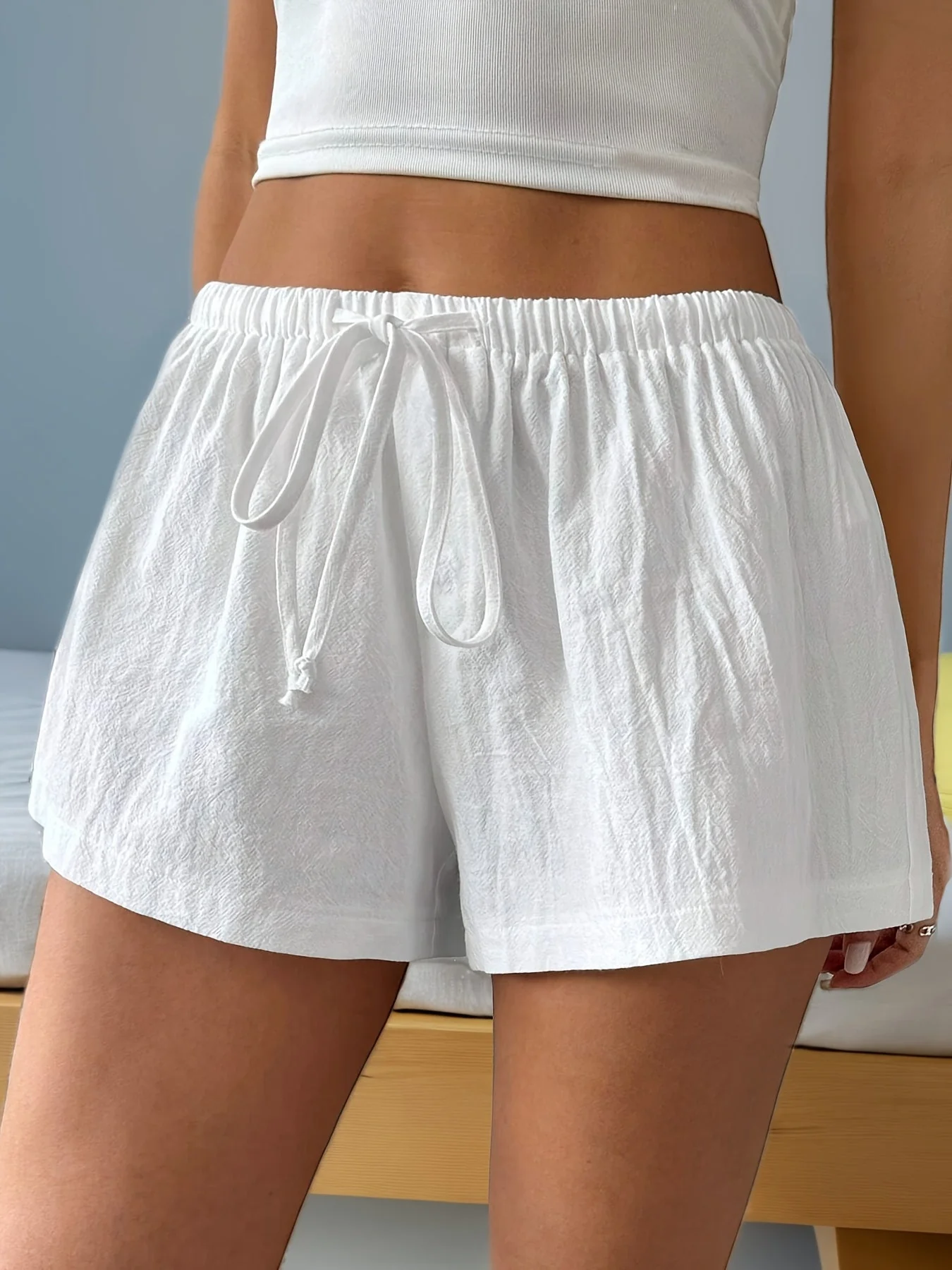 Damen Freizeitshorts mit Kordelzug für Alltag und Sommer - Image 2