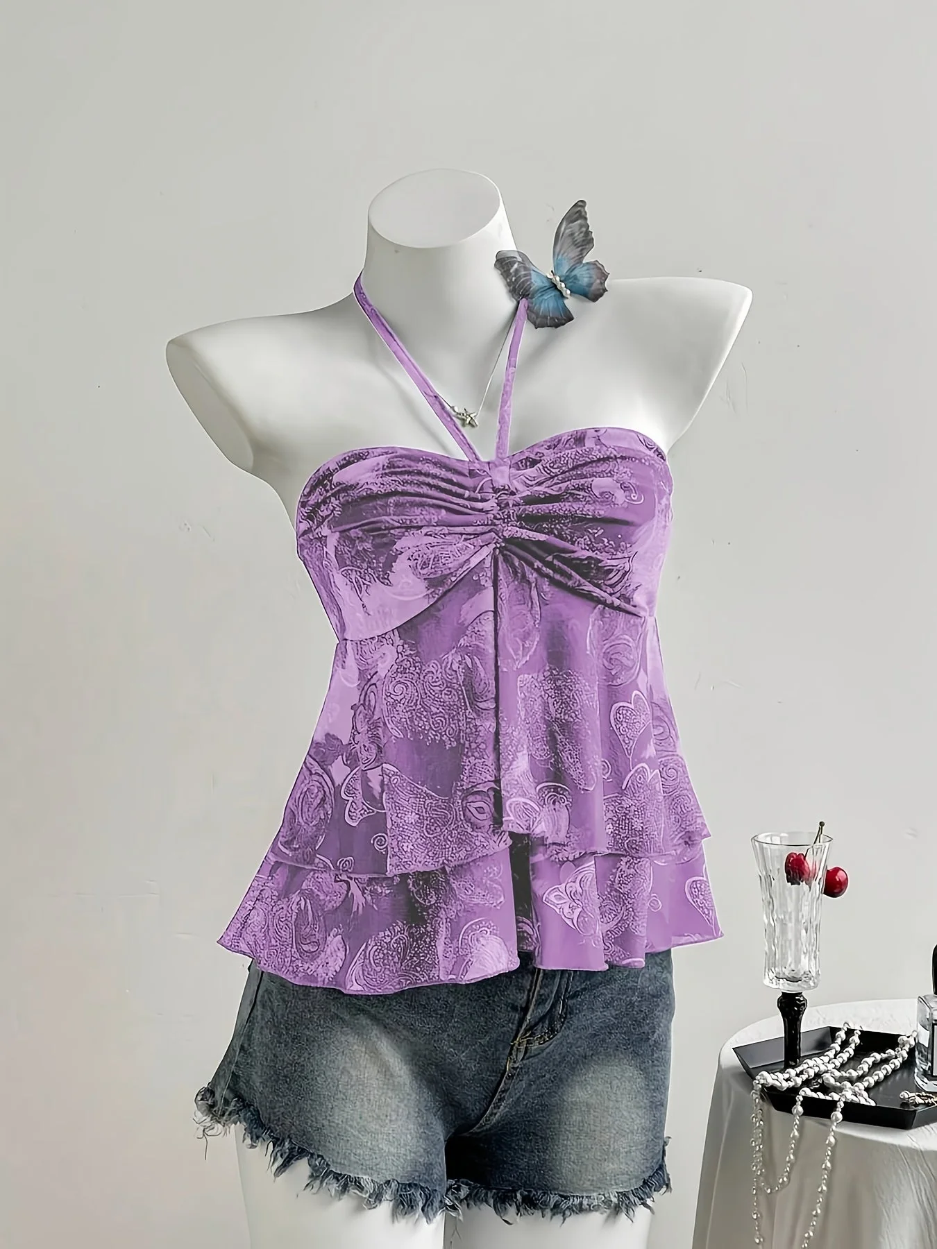 Damen Halterneck Top mit Rüschen und romantischem Muster – Ideal für Freizeit und Sommer - Image 6
