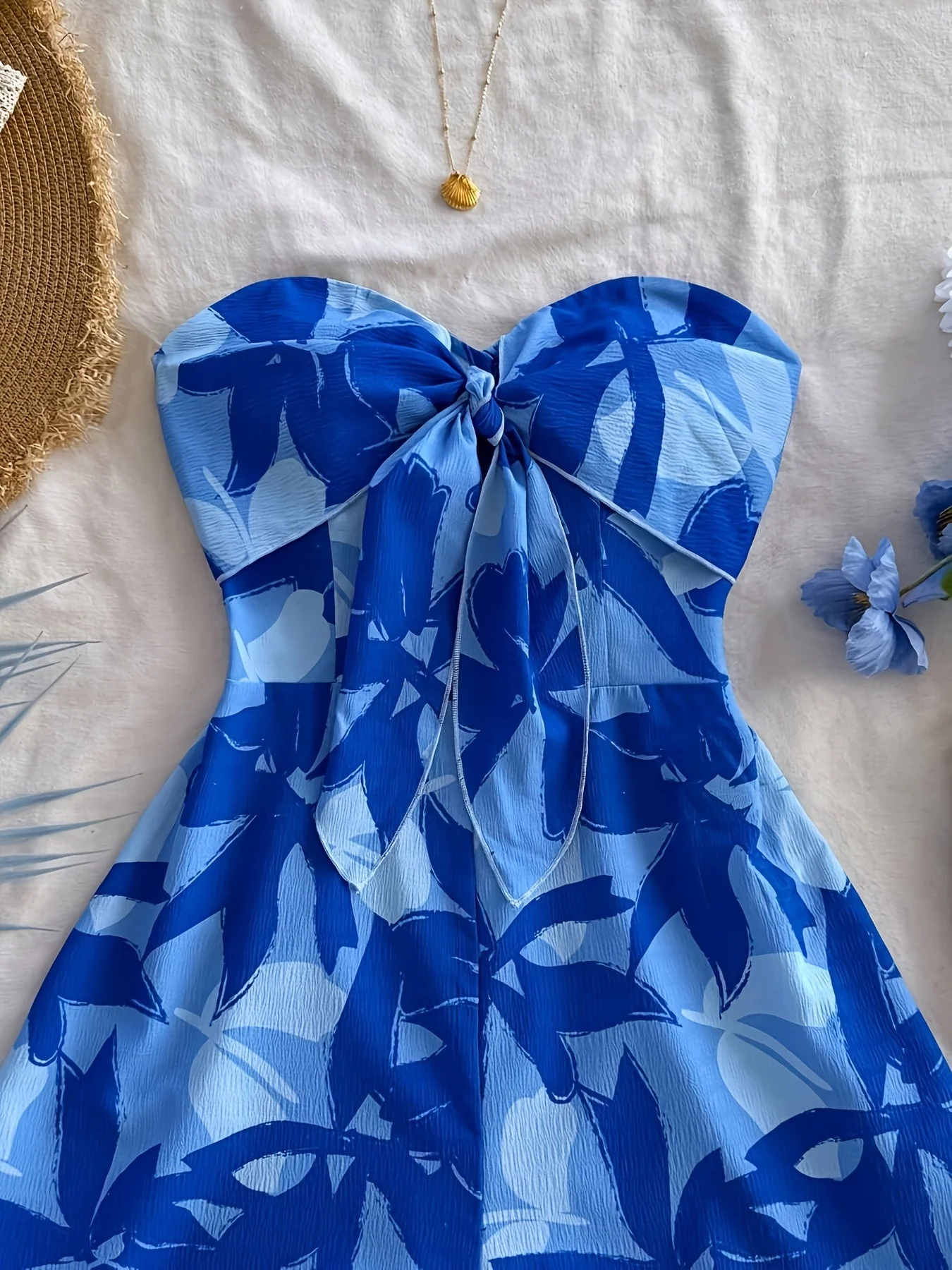 Damen Jumpsuit Bandeau Sommer Playsuit mit Blumenmuster und Schleifendetail – Perfekt für Urlaub und Freizeit - Image 5