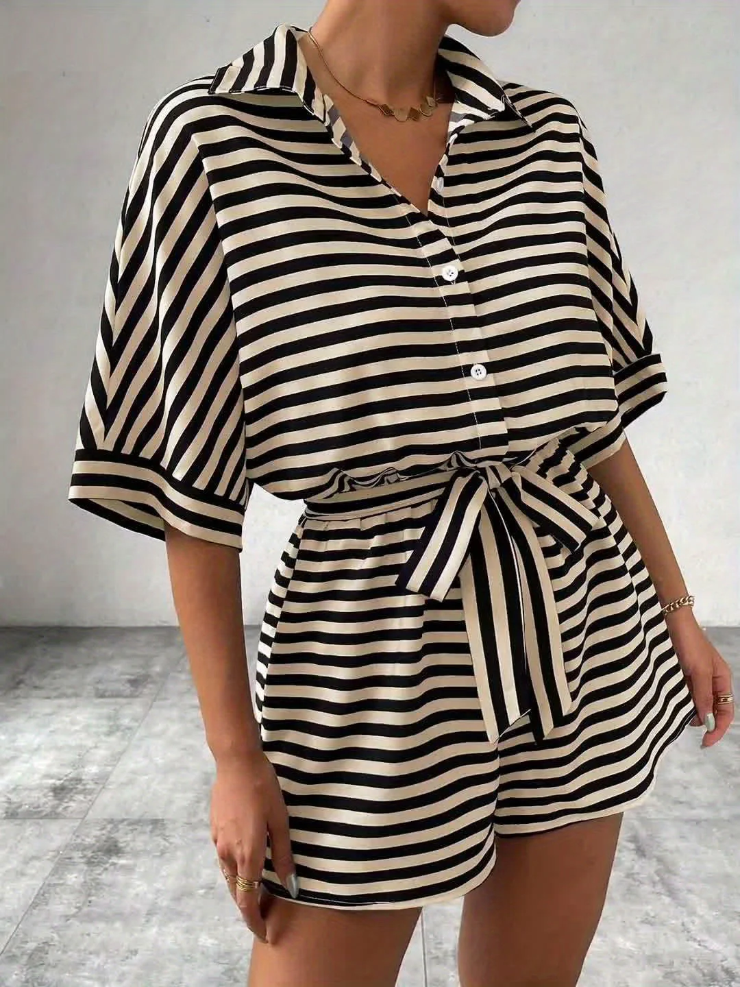 Damen Kurzarm-Overall mit Streifenmuster für Freizeit und Sommer - Image 12