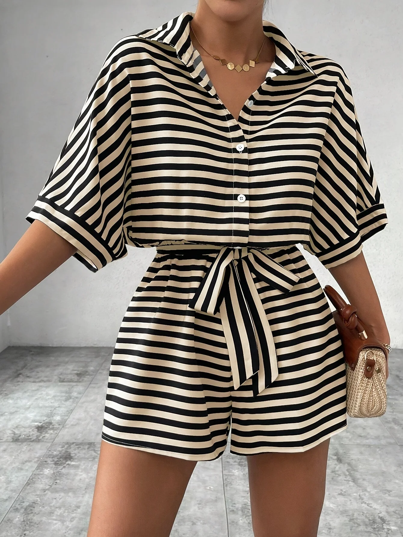 Damen Kurzarm-Overall mit Streifenmuster für Freizeit und Sommer - Image 9