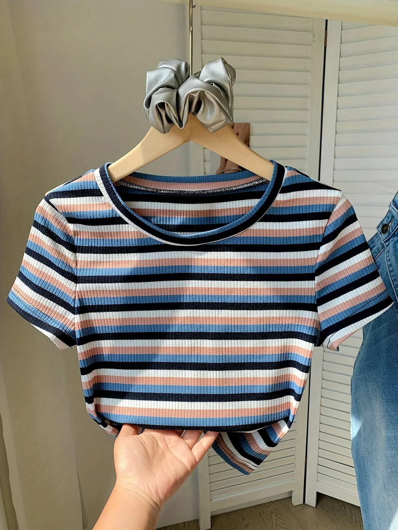 Damen Kurzarm T-Shirt mit Streifenmuster – Modernes Freizeitshirt im Retro-Stil - Image 5