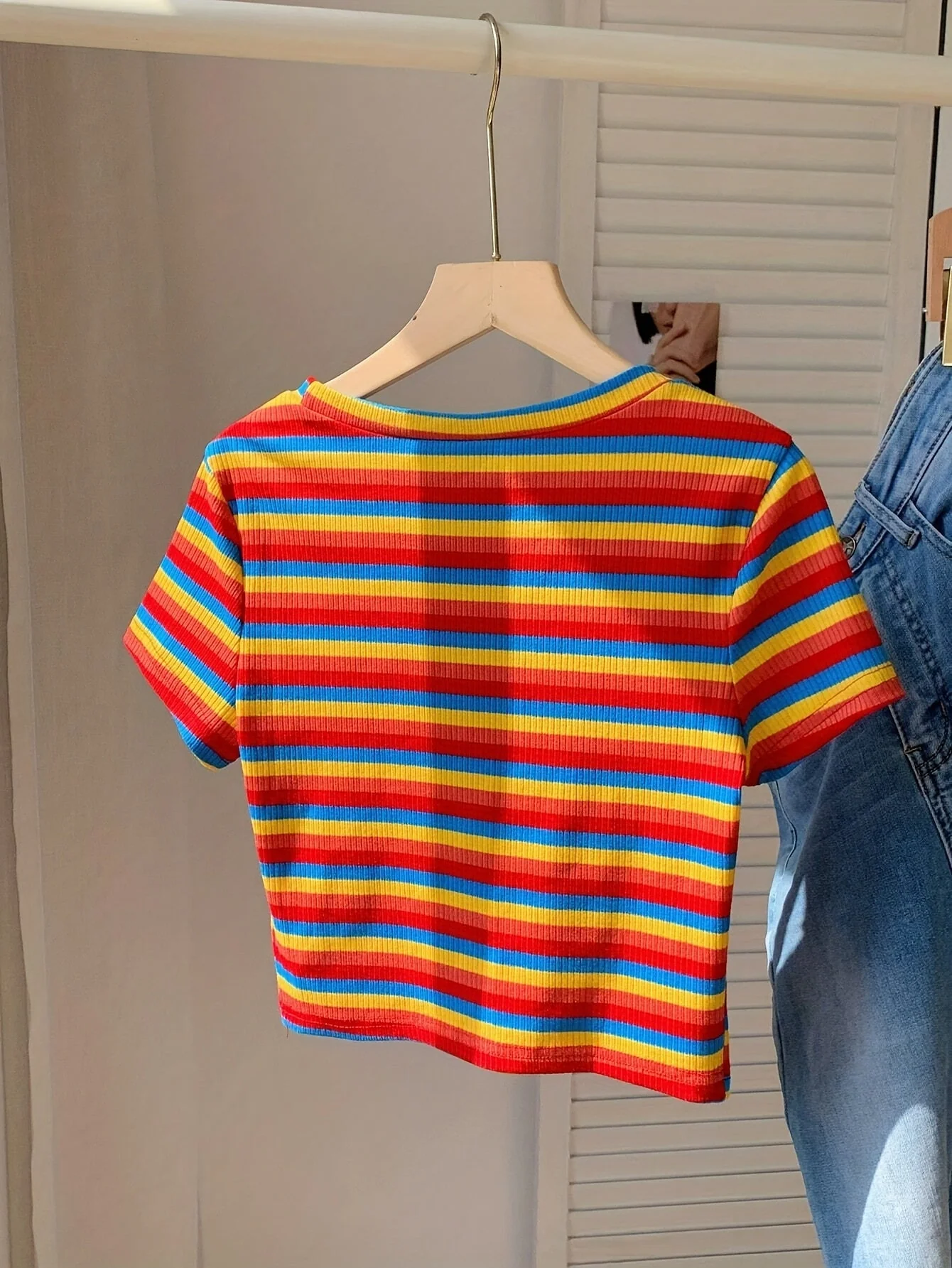 Damen Kurzarm T-Shirt mit Streifenmuster – Modernes Freizeitshirt im Retro-Stil - Image 7
