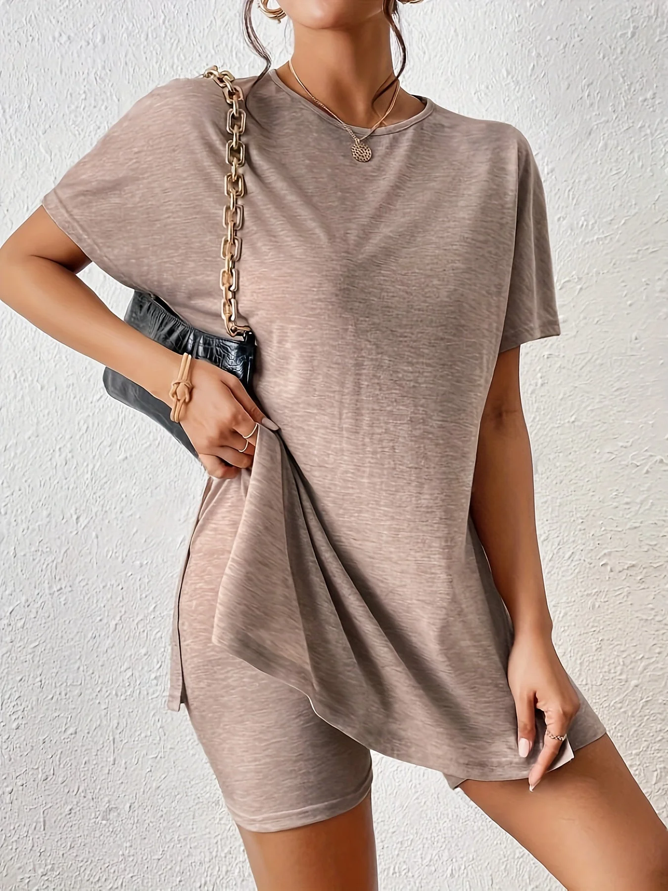 Damen Lounge Set Zweiteiler Kurzarm T-Shirt mit Shorts Eleganter Freizeitlook - Image 10