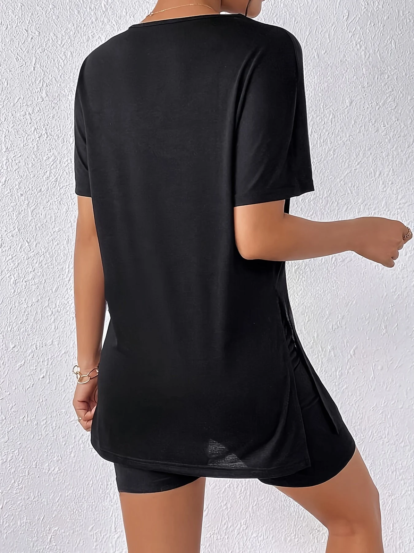 Damen Lounge Set Zweiteiler Kurzarm T-Shirt mit Shorts Eleganter Freizeitlook - Image 6