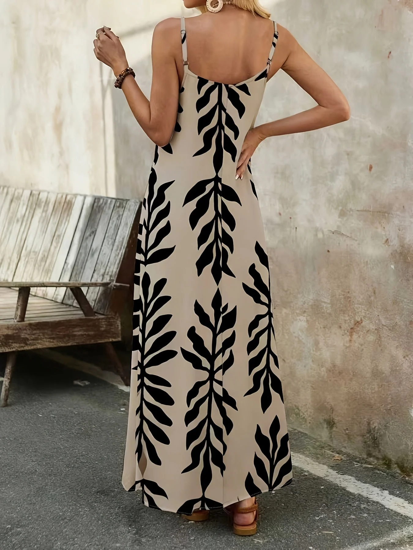 Damen Maxi Sommerkleid mit botanischem Print und Spaghettiträgern – Lässiger Boho-Stil für Urlaub & Alltag - Image 5