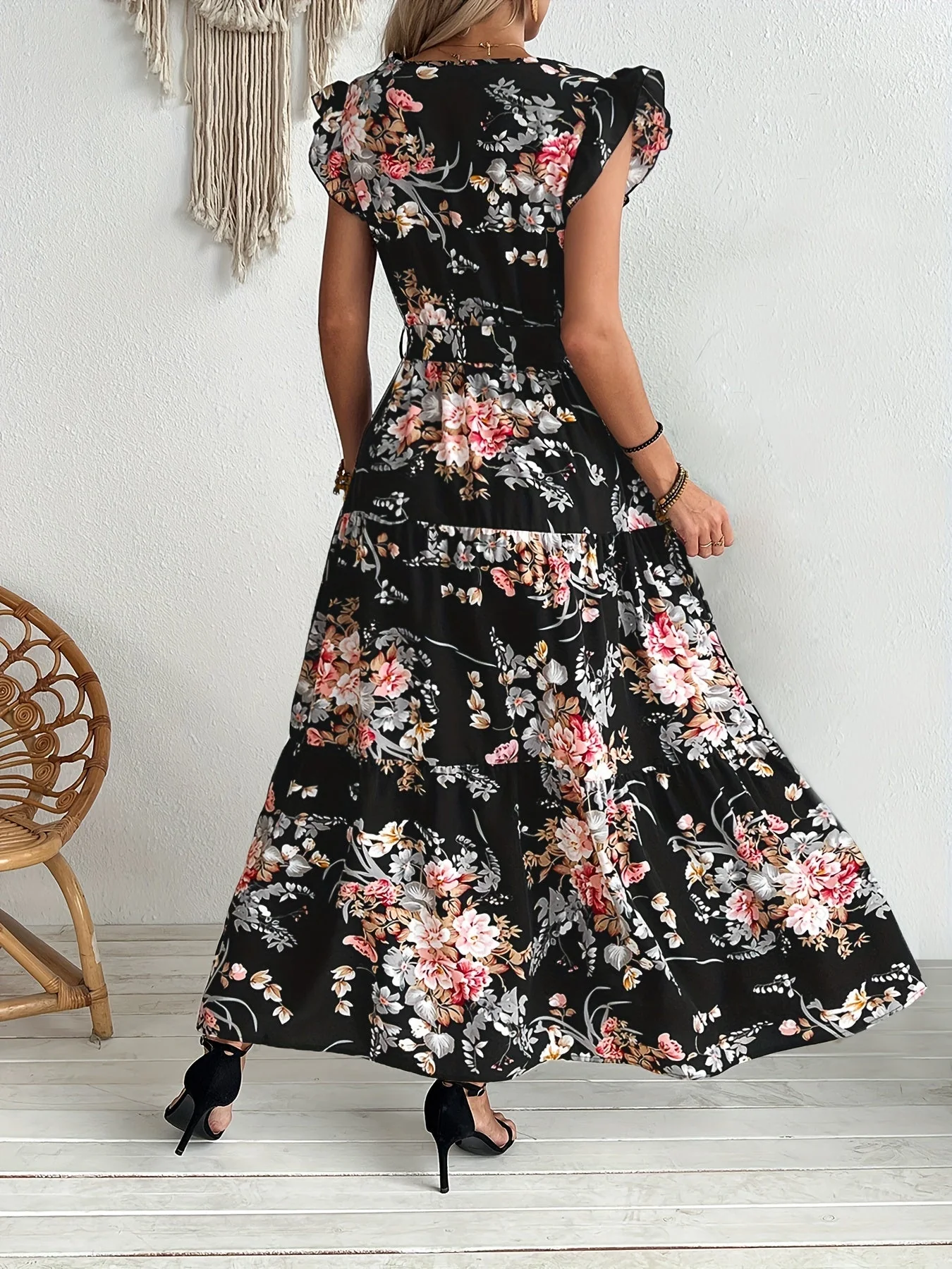 Damen Maxikleid mit Blumenmuster, V-Ausschnitt, Gürtel – Elegantes Sommerkleid für Urlaub & Freizeit - Image 3