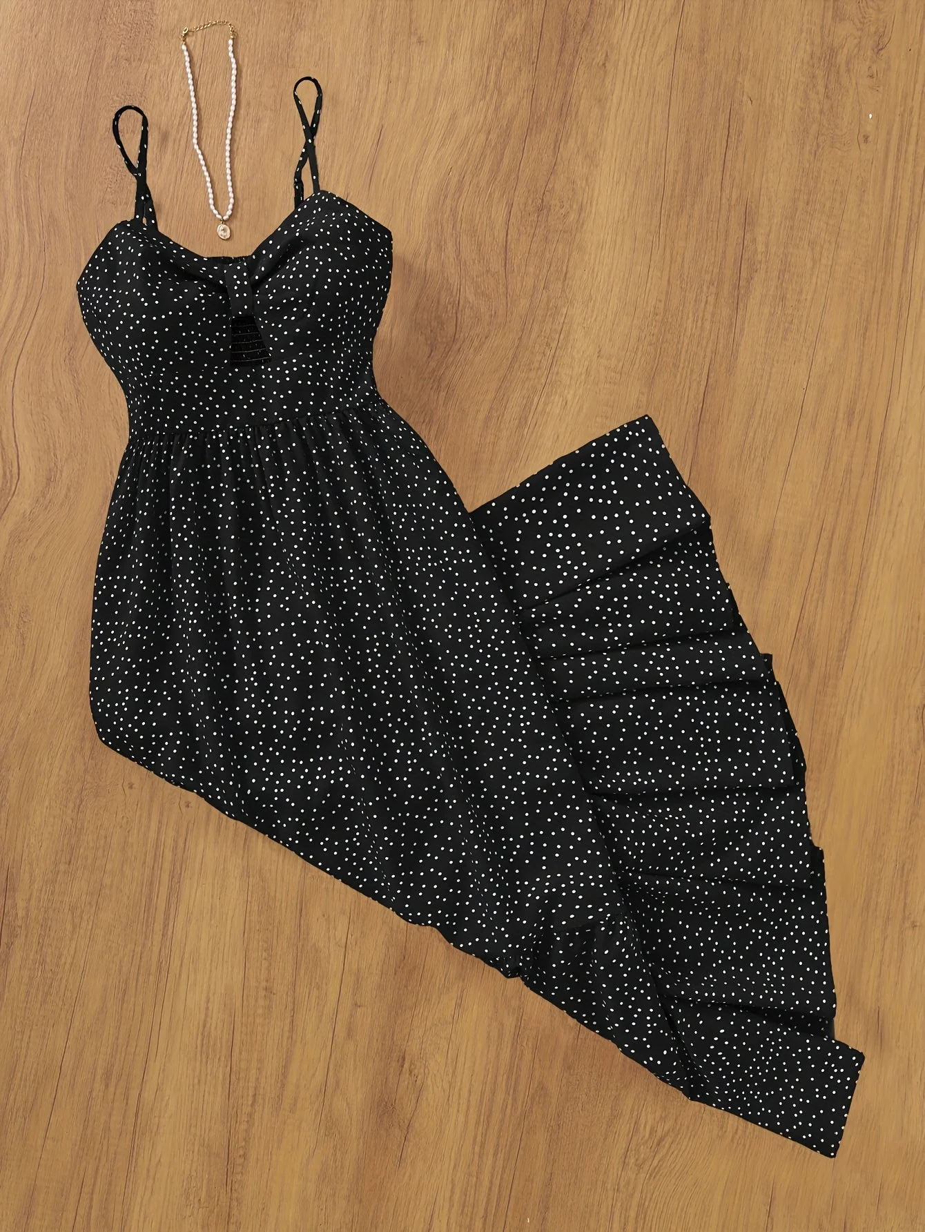 Damen Maxikleid mit Polka Dots und Rüschen – Elegantes Sommerkleid im Vintage-Stil für besondere Anlässe
