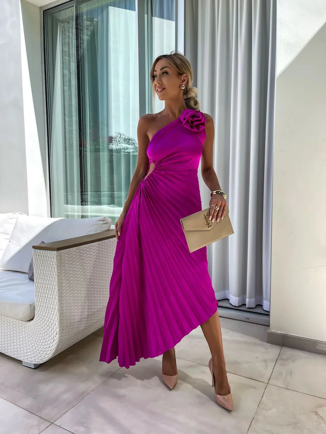 Damen One-Shoulder Plissee-Fishtail Cocktailkleid mit Blumendetail – Elegantes Partykleid für festliche Anlässe - Image 10