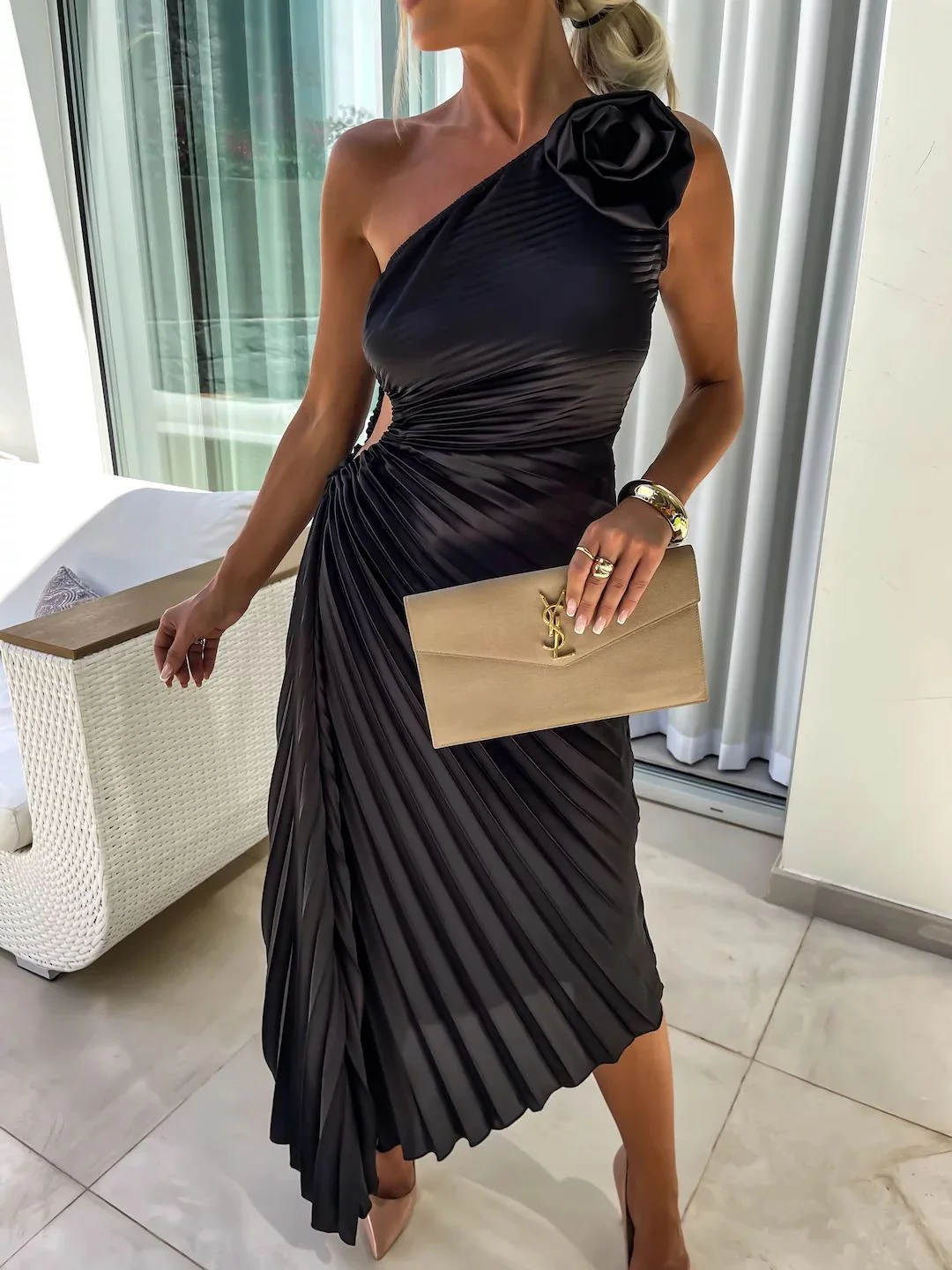 Damen One-Shoulder Plissee-Fishtail Cocktailkleid mit Blumendetail – Elegantes Partykleid für festliche Anlässe - Image 5