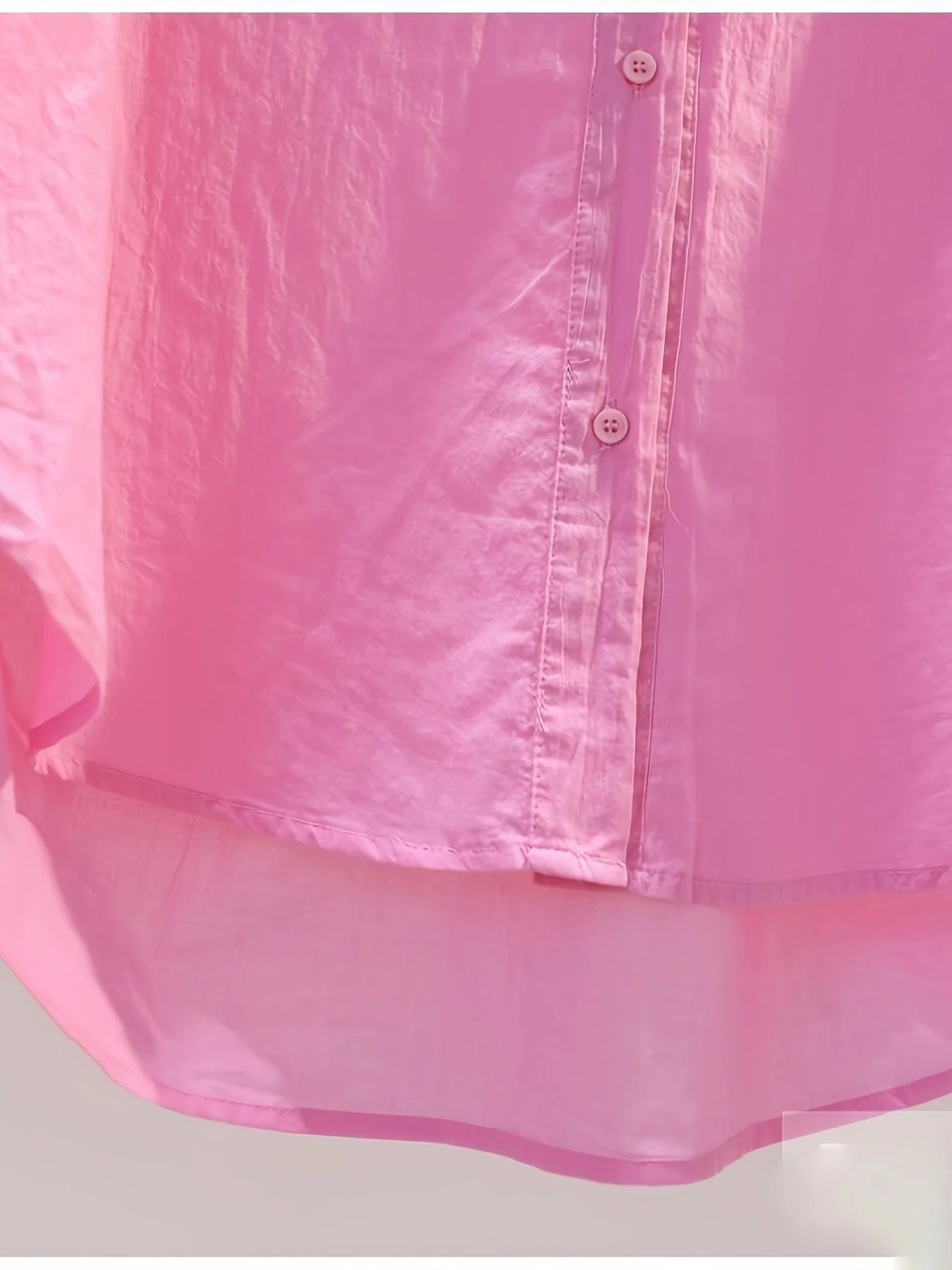 Damen Oversize Blusenhemd mit High-Low-Saum und Kurzarm – Modischer Büro- und Freizeitlook - Image 5