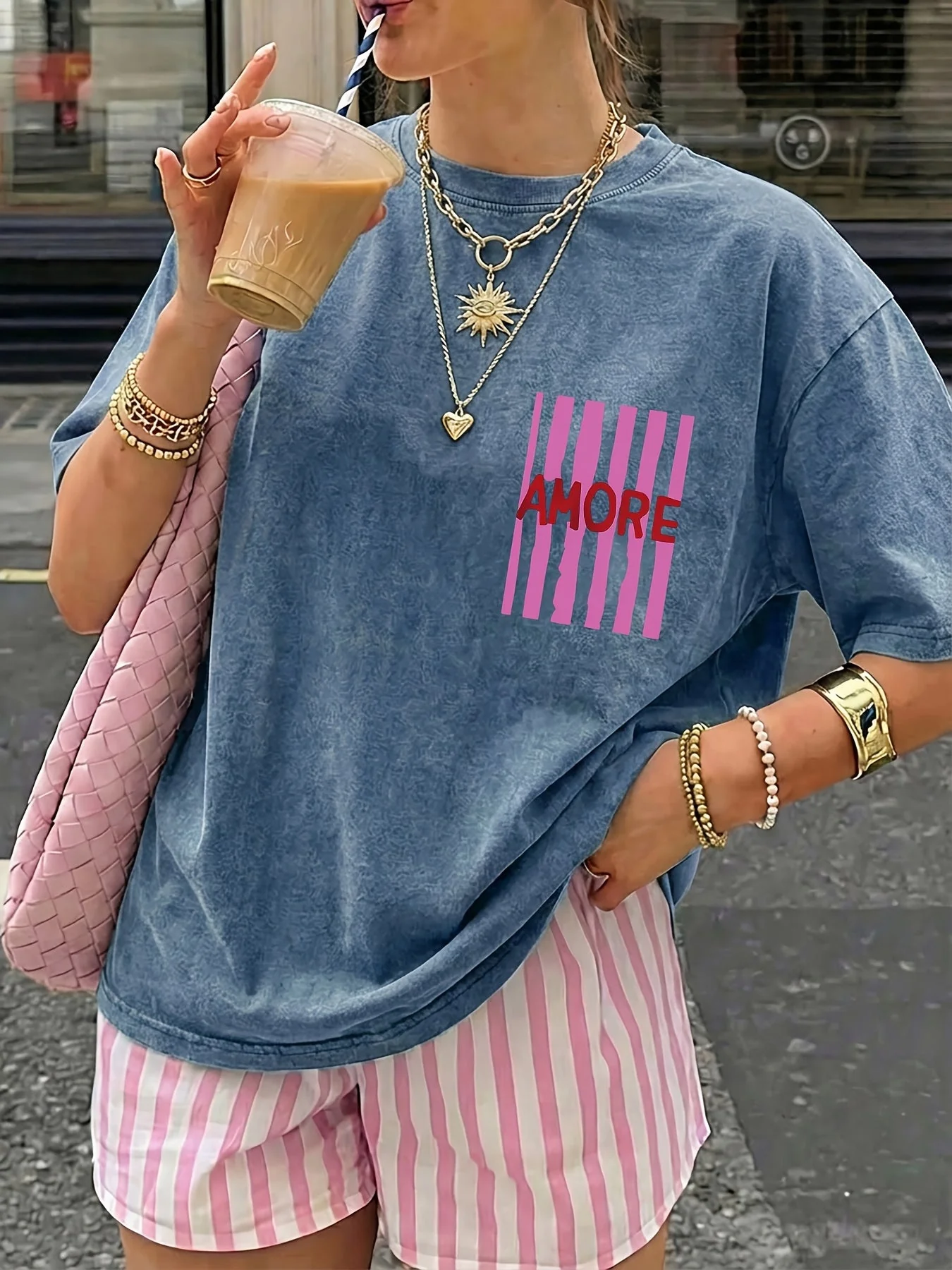 Damen Oversize Casual T-Shirt mit Print 'AMORE' und Streifen – Sommer Streetwear