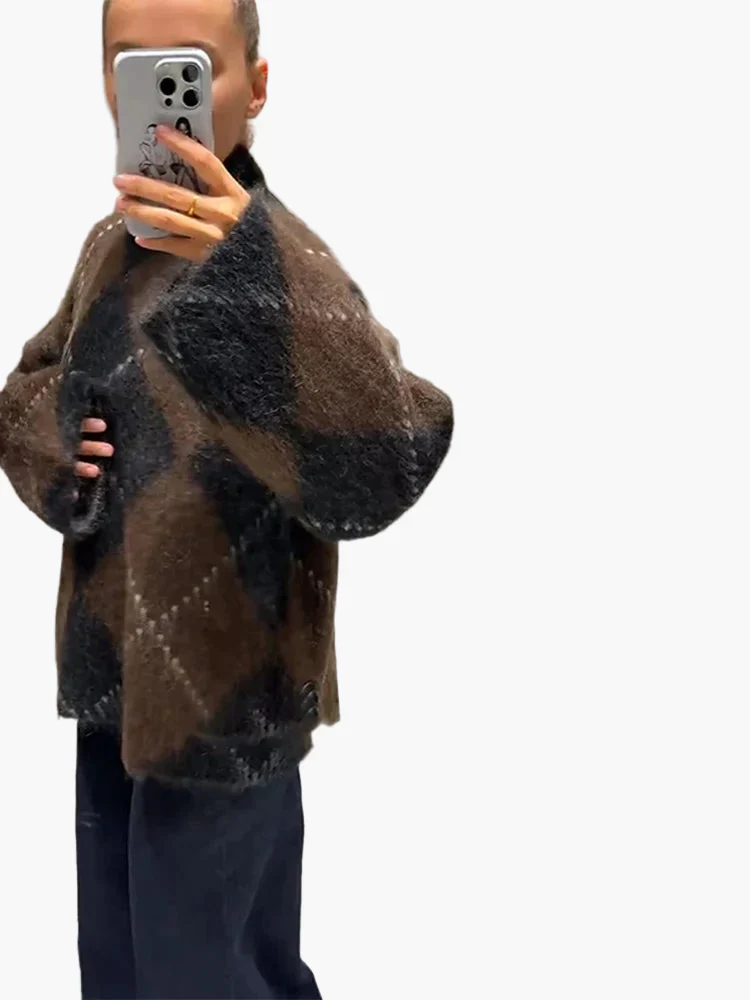 Damen Oversize Strickpullover mit Argyle-Muster – Modischer Freizeit-Look für Herbst und Winter - Image 3