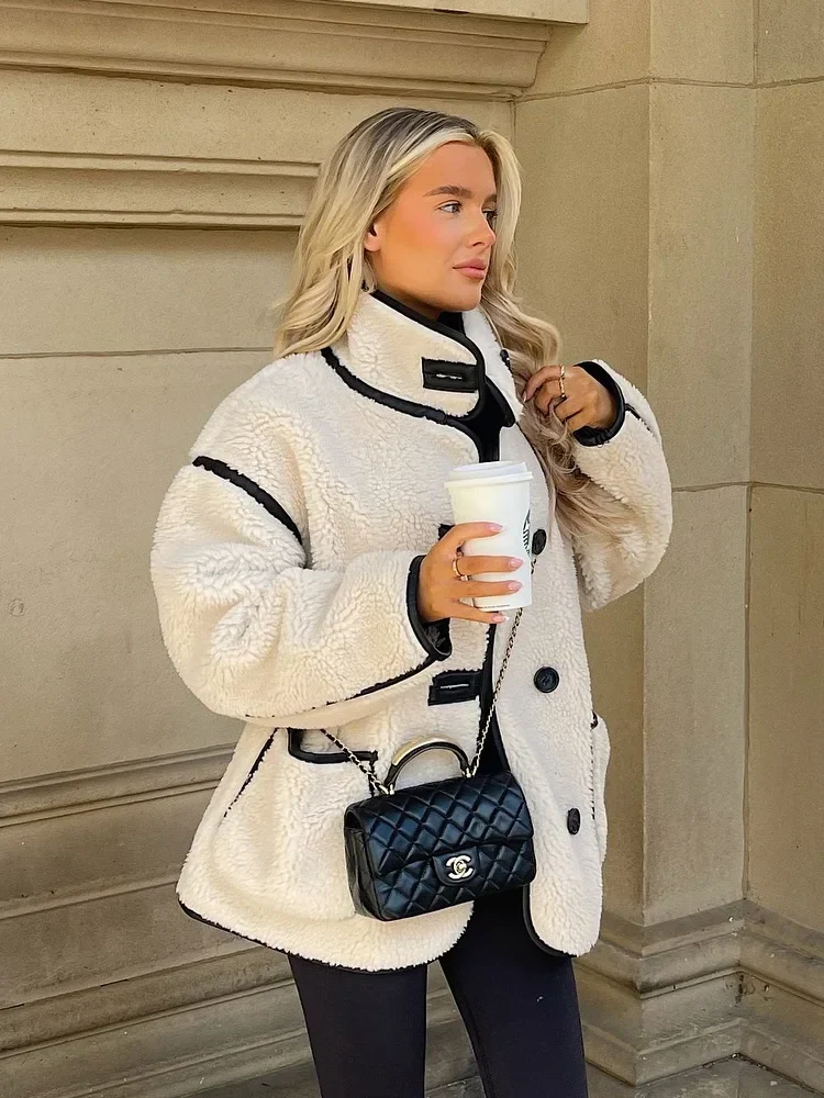 Damen Oversize Teddy Jacke mit Kontrastdetails – Trendy Streetstyle für Herbst und Winter - Image 2