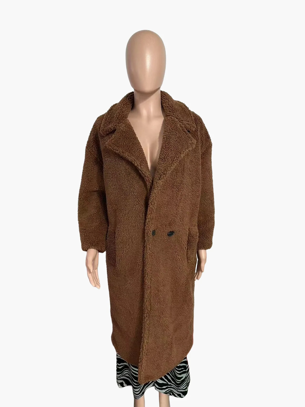 Damen Oversize Teddy Mantel – Modischer Winterstil für Alltag und Freizeit - Image 9