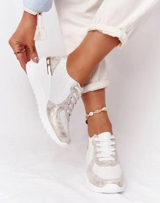 Damen Plateau Sneaker mit Metallic-Details – Modische Freizeitschuhe für Alltag und City-Look - Image 8
