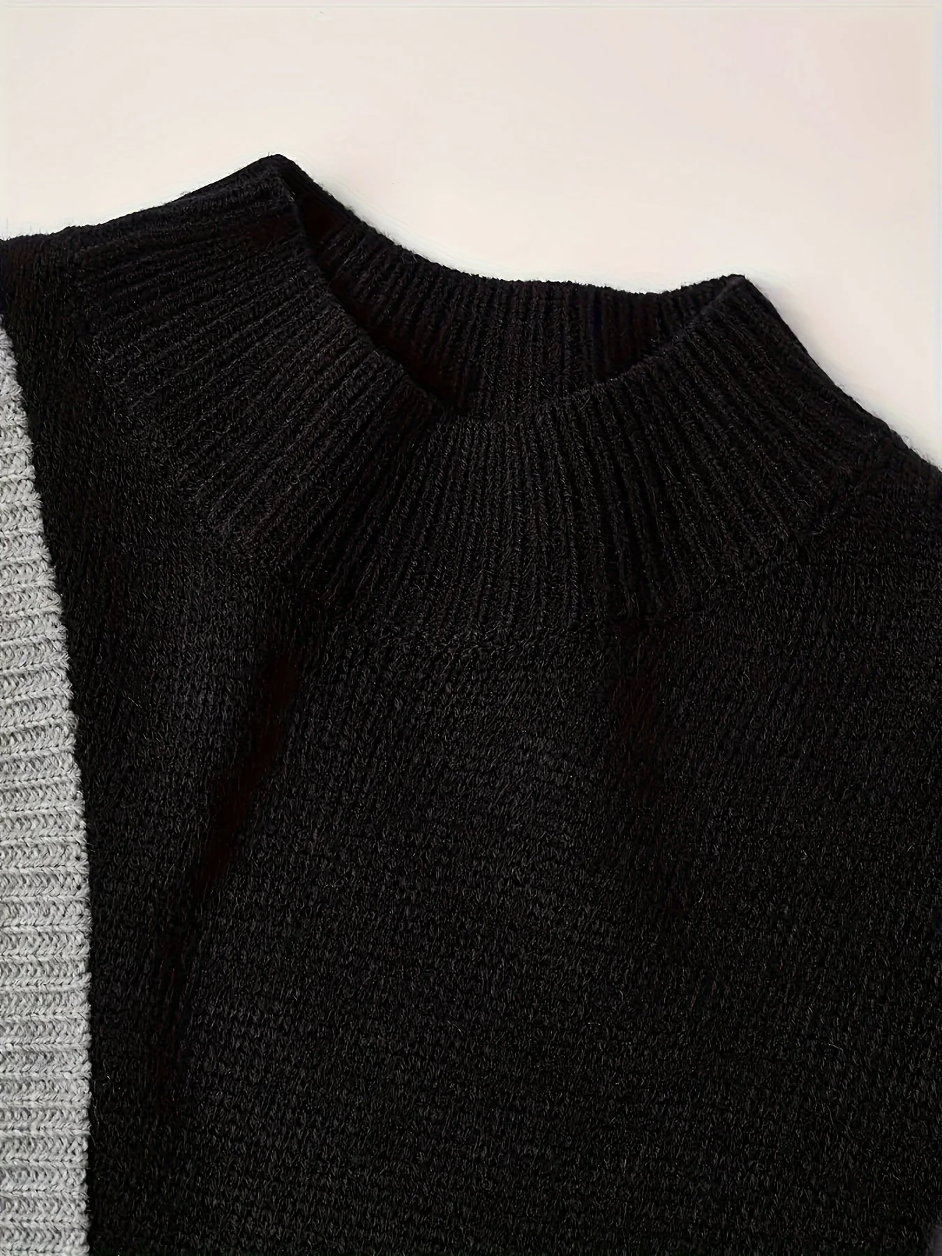 Damen Pullover im Patchwork-Design mit hohem Kragen – Eleganter Strickpullover für Alltag und Büro - Image 5