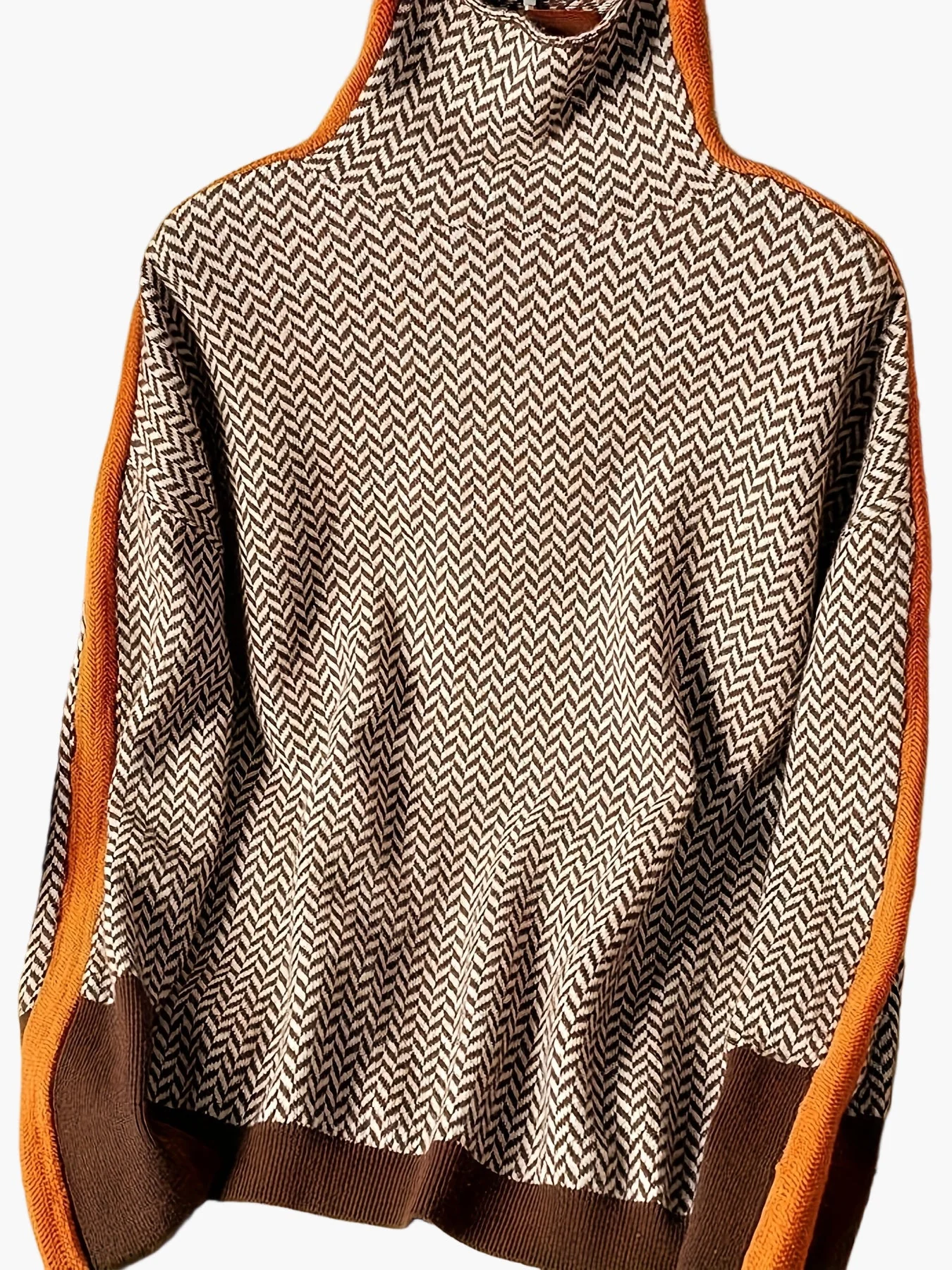 Damen Pullover mit Stehkragen und modernem Zickzackmuster – Eleganter Strickpulli für Herbst & Winter - Image 4