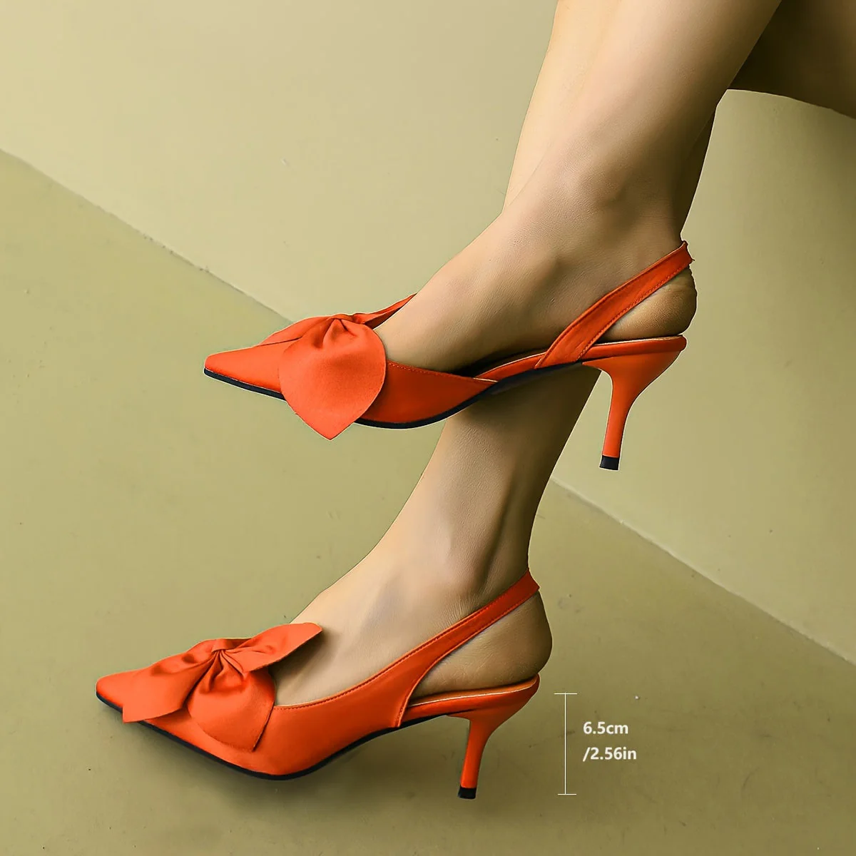 Damen Pumps mit Schleife und hohem Absatz – Elegante Spitzenschuhe für besondere Anlässe - Image 2