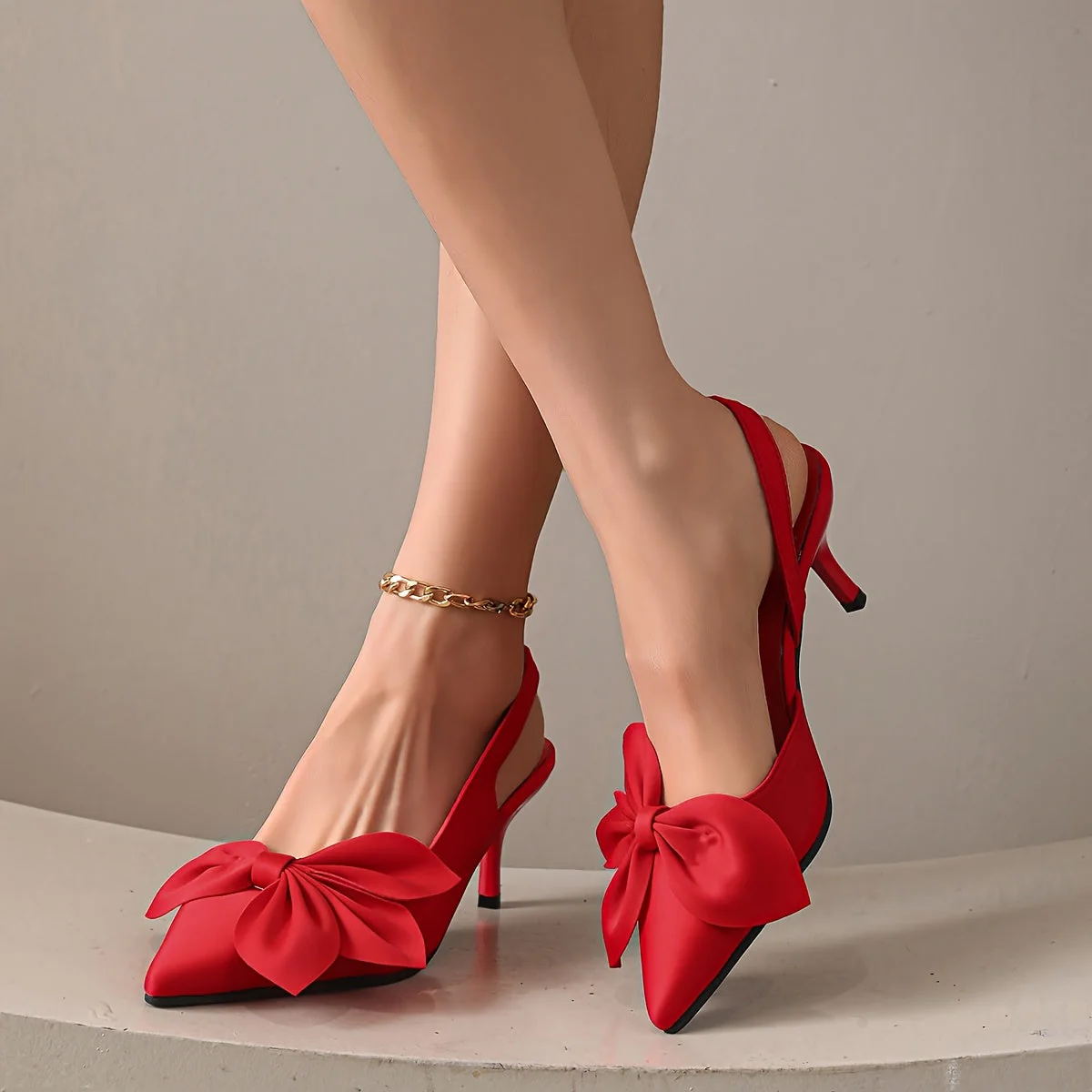 Damen Pumps mit Schleife und hohem Absatz – Elegante Spitzenschuhe für besondere Anlässe - Image 4