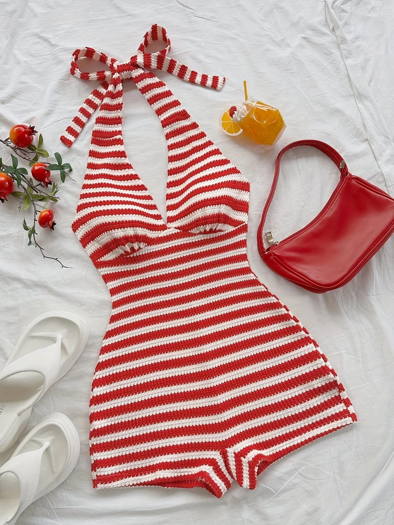 Damen Retro-Style Halterneck Einteiler Playsuit für Sommer und Urlaub