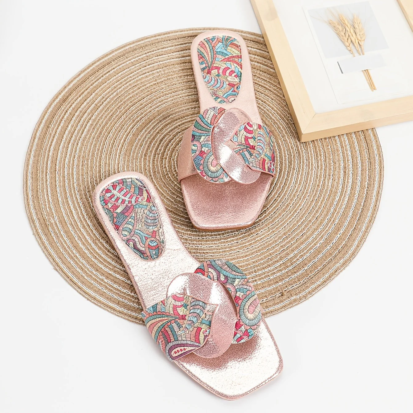 Damen Slipper mit Paisley-Muster und modernem Design – Stilvolle Sommerschuhe für Alltag und Freizeit - Image 5